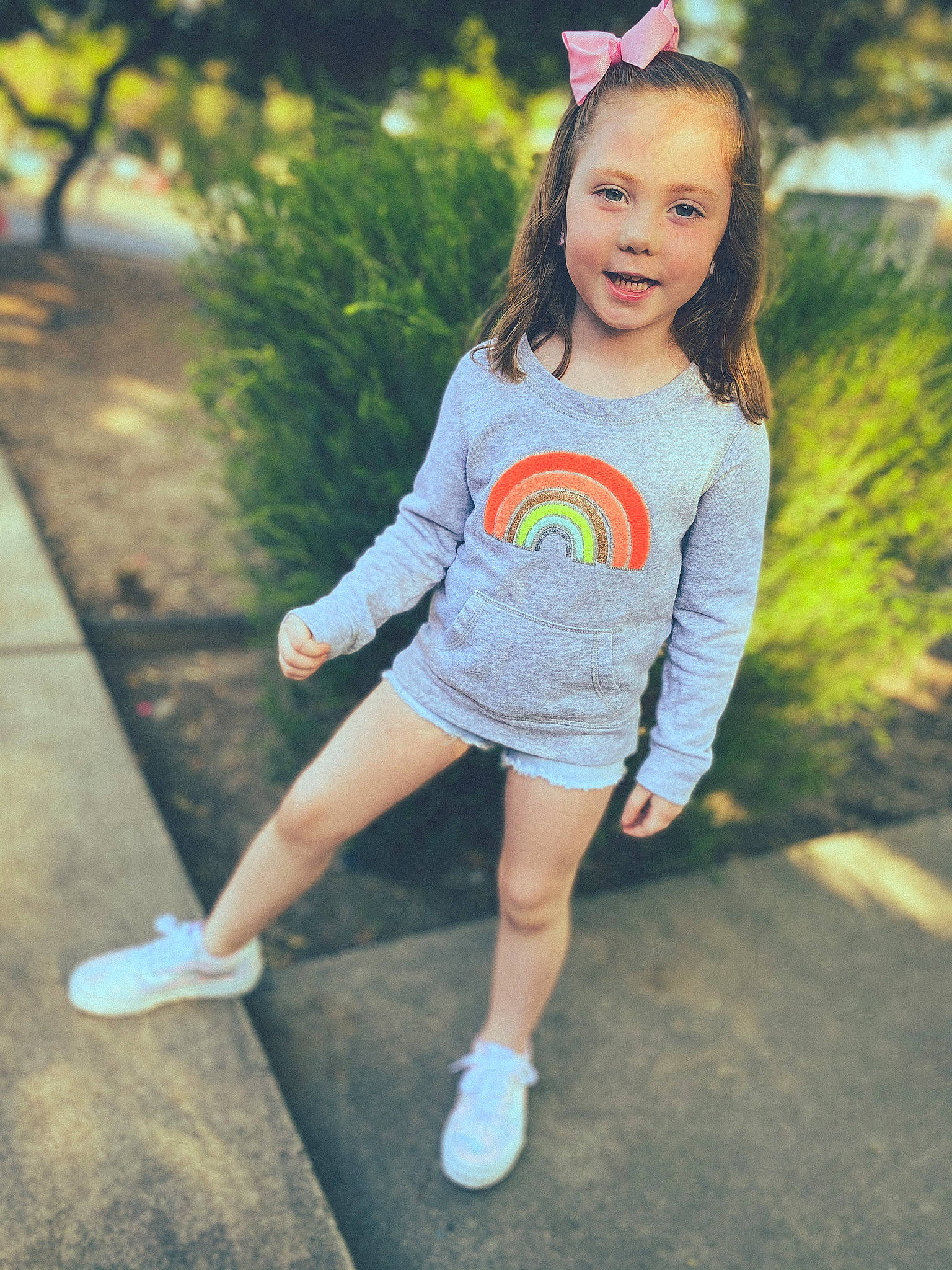Paislee joined the competition — help win amazing prizes! cool, dress, eye, face, flash_photography, grass, hair, happy, head, leisure, person, plant, shorts, shoulder, sleeve, smile, standing, street_fashion, sunlight, t_shirt