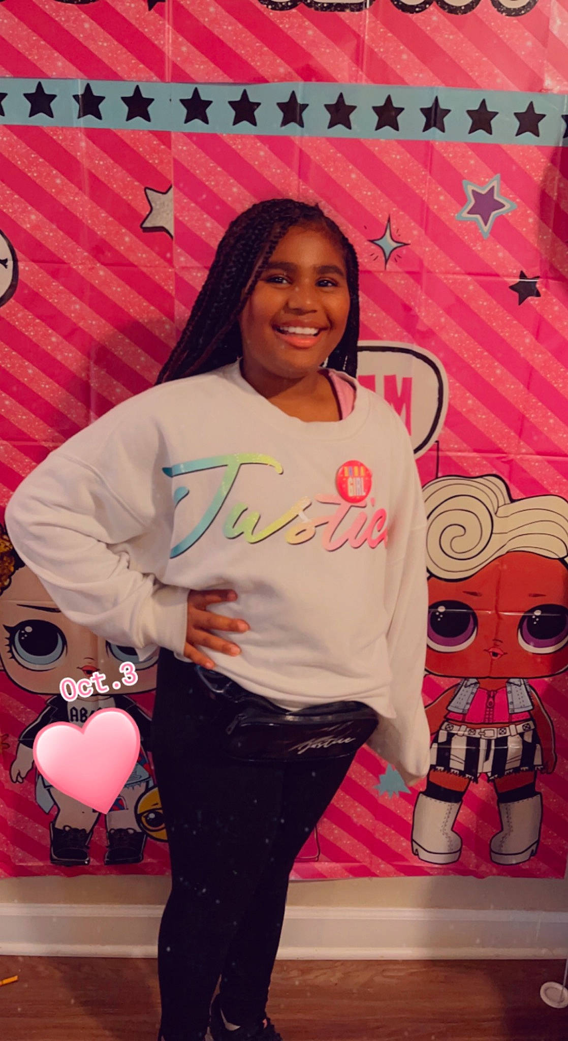 Kyra is registered to the contest to win money with this photo: art, balloon, event, fun, hairstyle, happy, human, joy, leggings, leisure, magenta, necklace, pattern, person, pink, red, sleeve, smile, t_shirt, textile