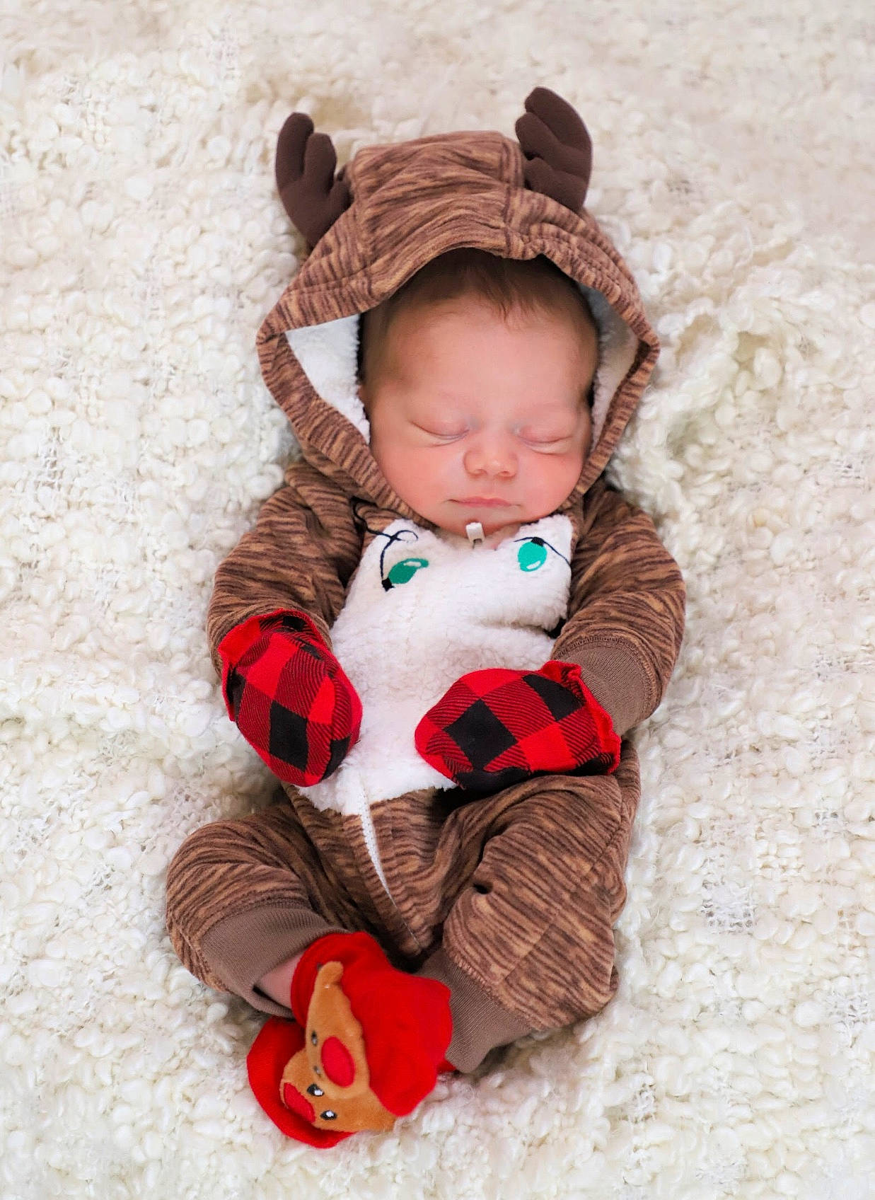 Elijah joined the competition — help win amazing prizes! baby, baby_products, baby_sleeping, baby_toddler_clothing, beige, bonnet, brown, cheek, child, comfort, costume_accessory, craft, creative_arts, knitting, pattern, person, textile, toddler, winter, wool