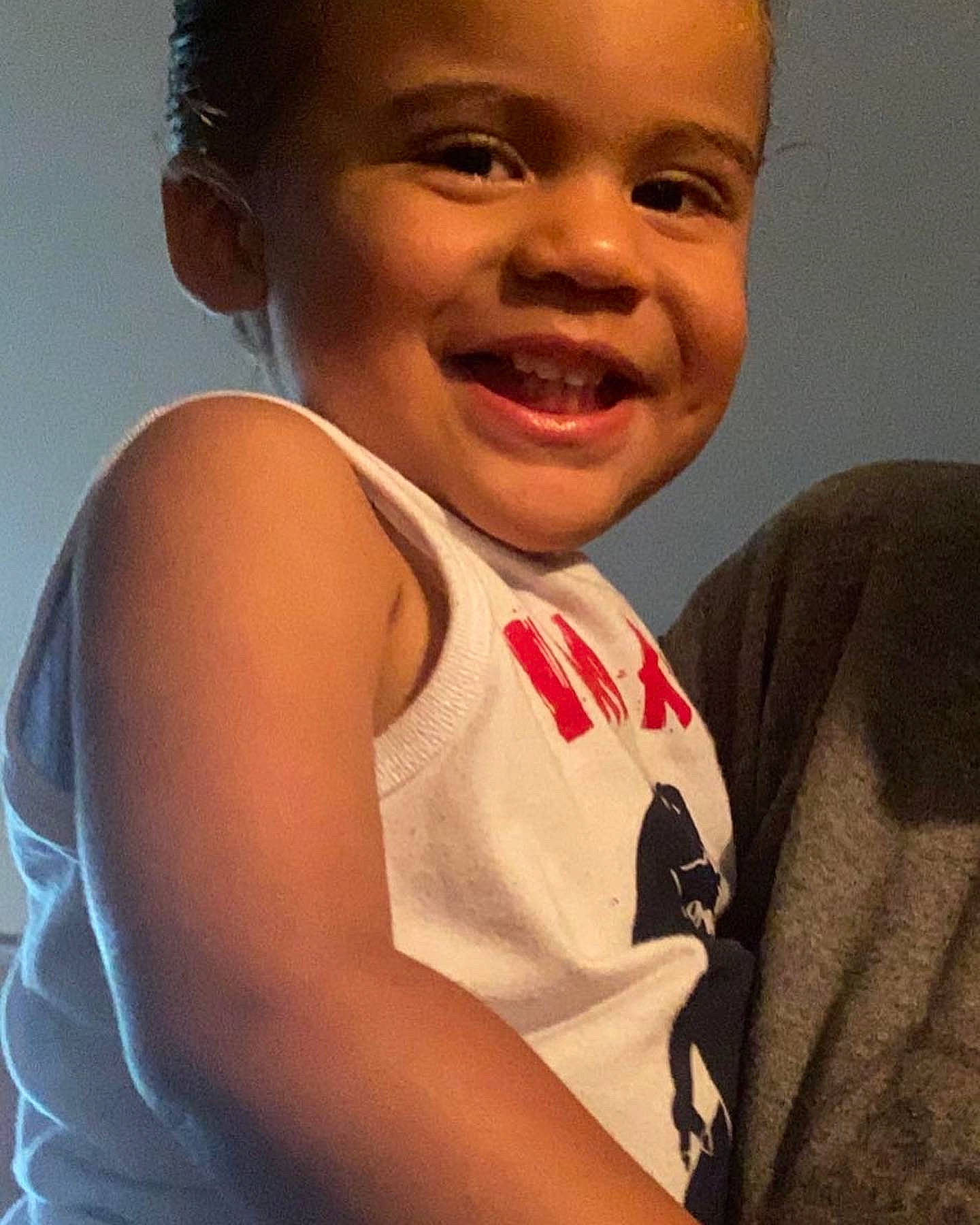 Alexander is registered to the contest to win money with this photo: arm, cheek, chest, dress, eyelash, flash_photography, forehead, gesture, happy, human_body, iris, jaw, joy, lip, mouth, neck, nose, person, skin, smile