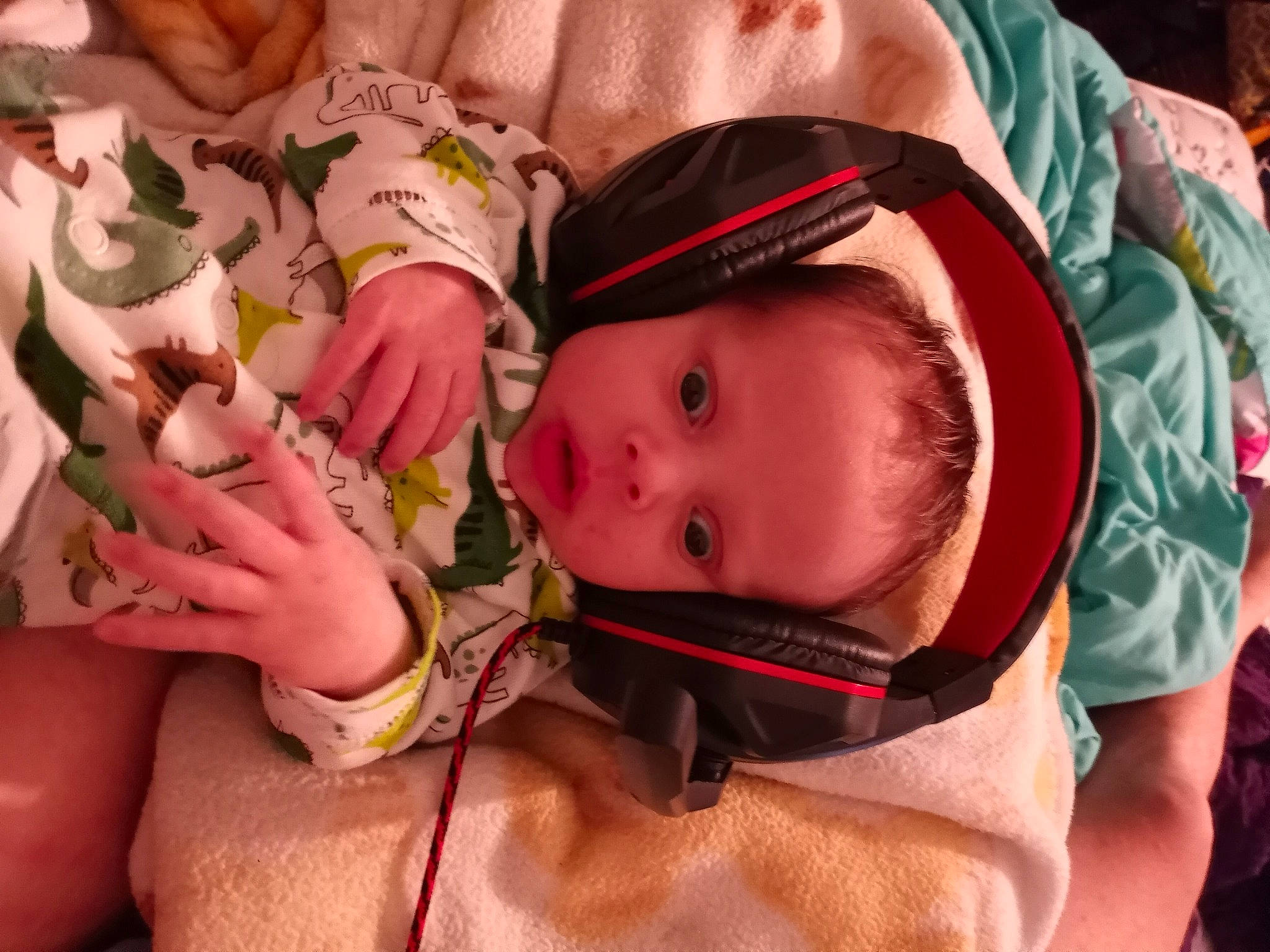 Ron'Dre is registered to the contest to win money with this photo: baby, baby_toddler_clothing, cheek, child, comfort, eye, eyelash, finger, fun, hand, happy, head, human_body, lip, mouth, nose, person, pink, skin, thumb