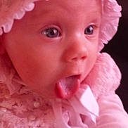 Lorena participe au concours pour gagner de l'argent avec cette photo :