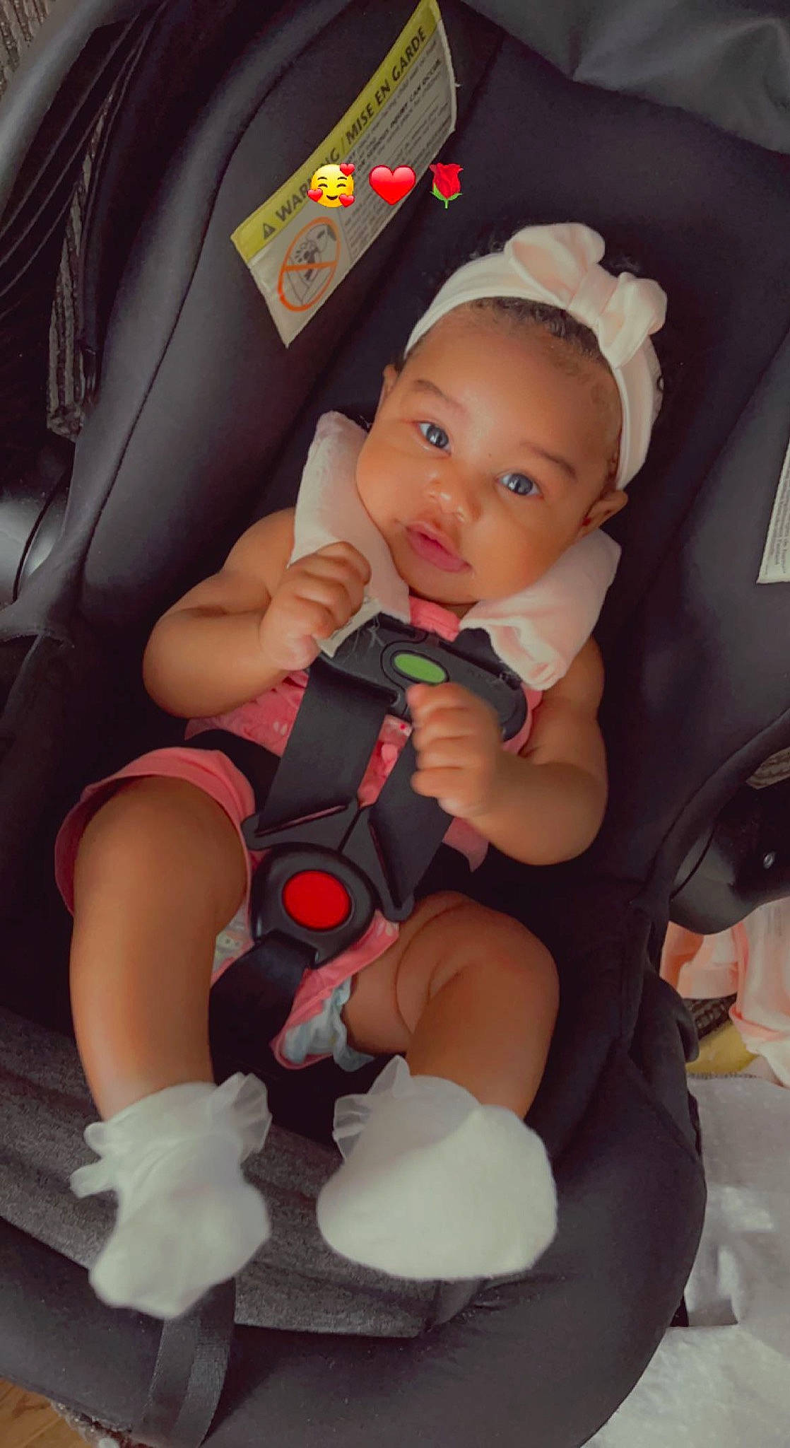Dream is registered to the contest to win money with this photo: auto_part, baby, baby_carriage, baby_in_car_seat, baby_products, baby_toddler_clothing, car_seat, cheek, child, comfort, finger, fun, lap, leg, mouth, nail, person, seat_belt, thigh, thumb