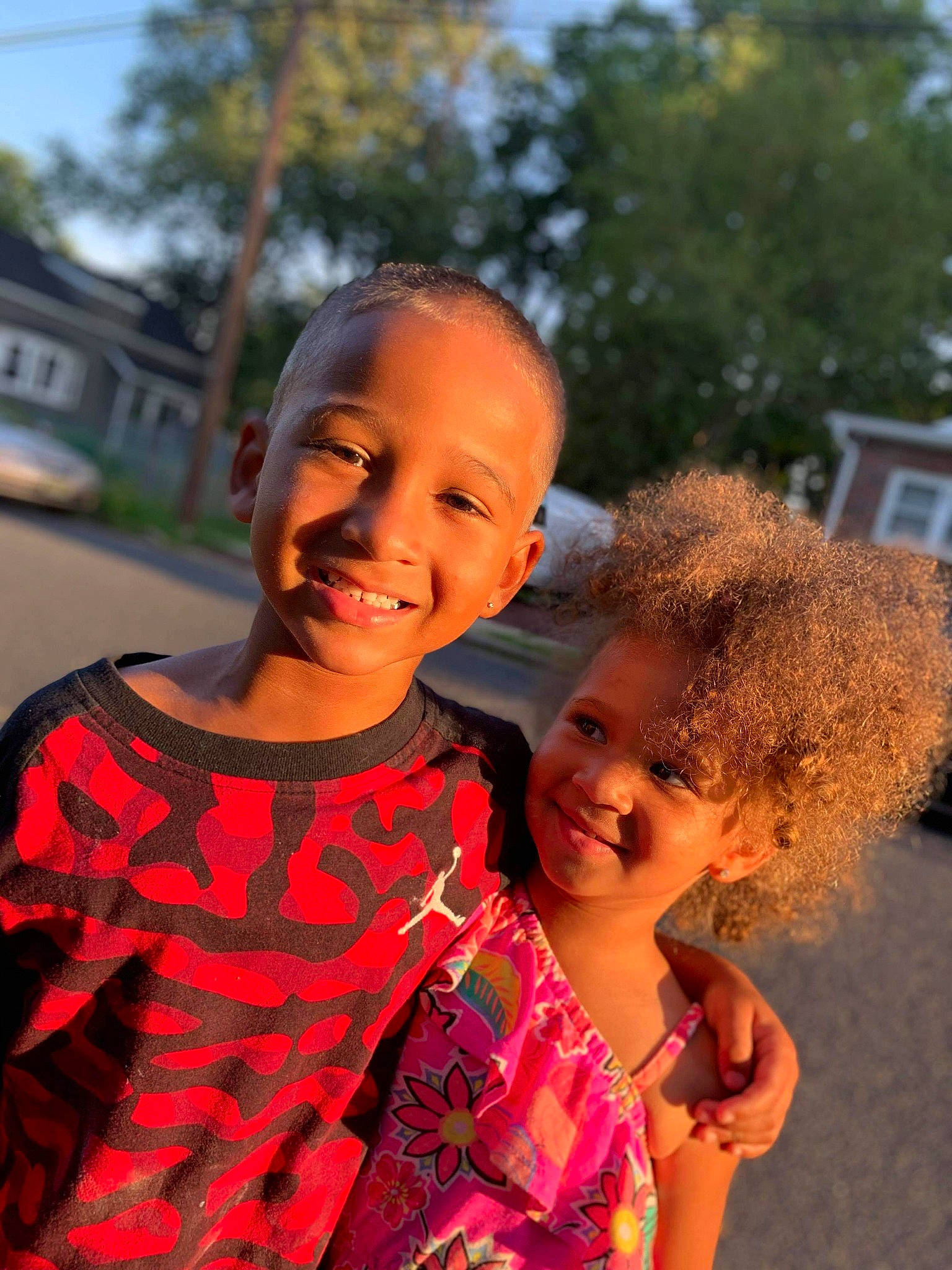 Jeremiah is registered to the contest to win money with this photo: adaptation, child, daughter, face, fun, hair, hairstyle, happy, interaction, joy, people, person, shoulder, smile, toddler, vacation