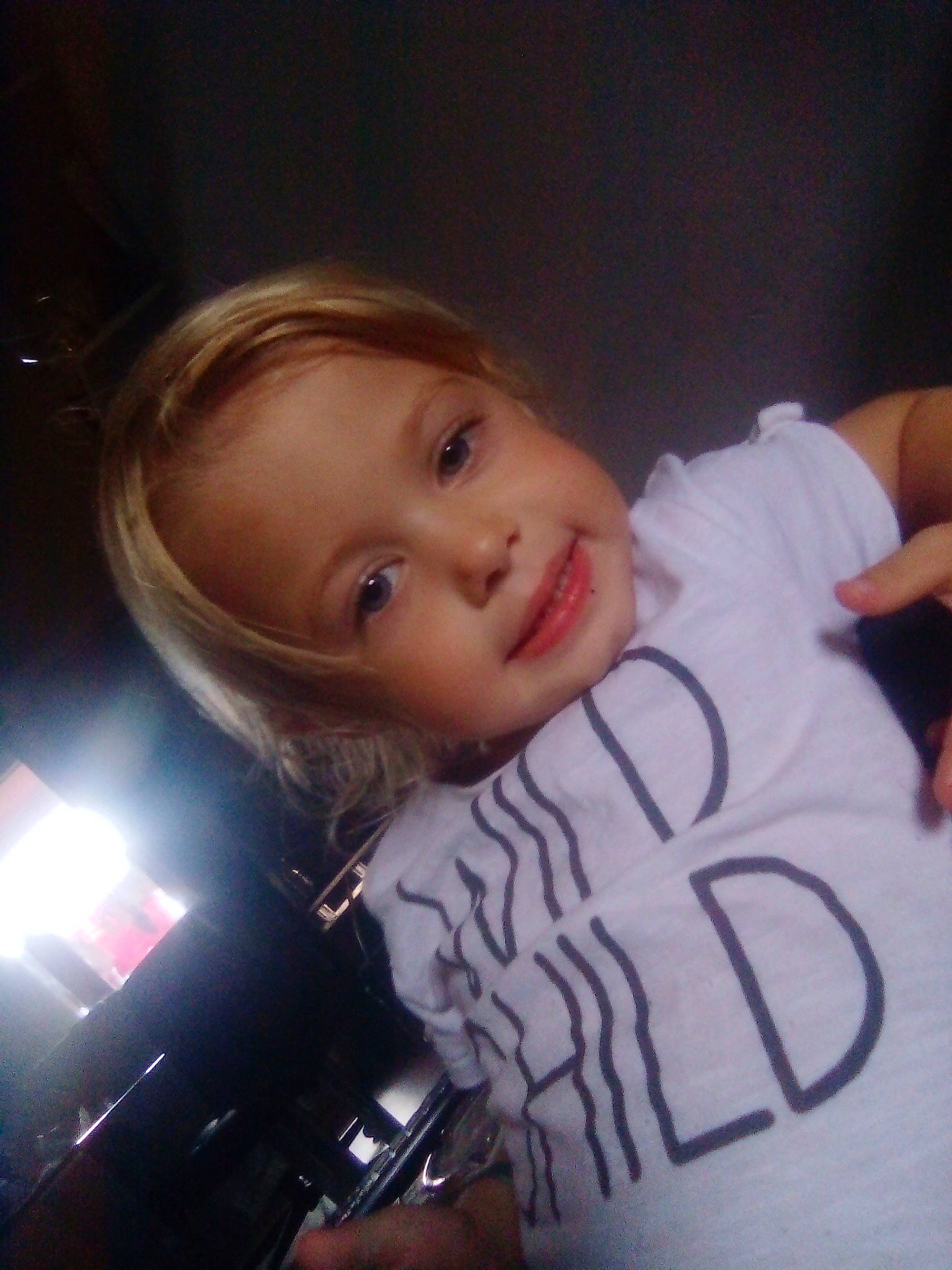 Lili participe au concours pour gagner de l'argent avec cette photo : baby, cheek, child, cool, ear, eye, face, forehead, fun, head, joy, nose, person, skin, toddler