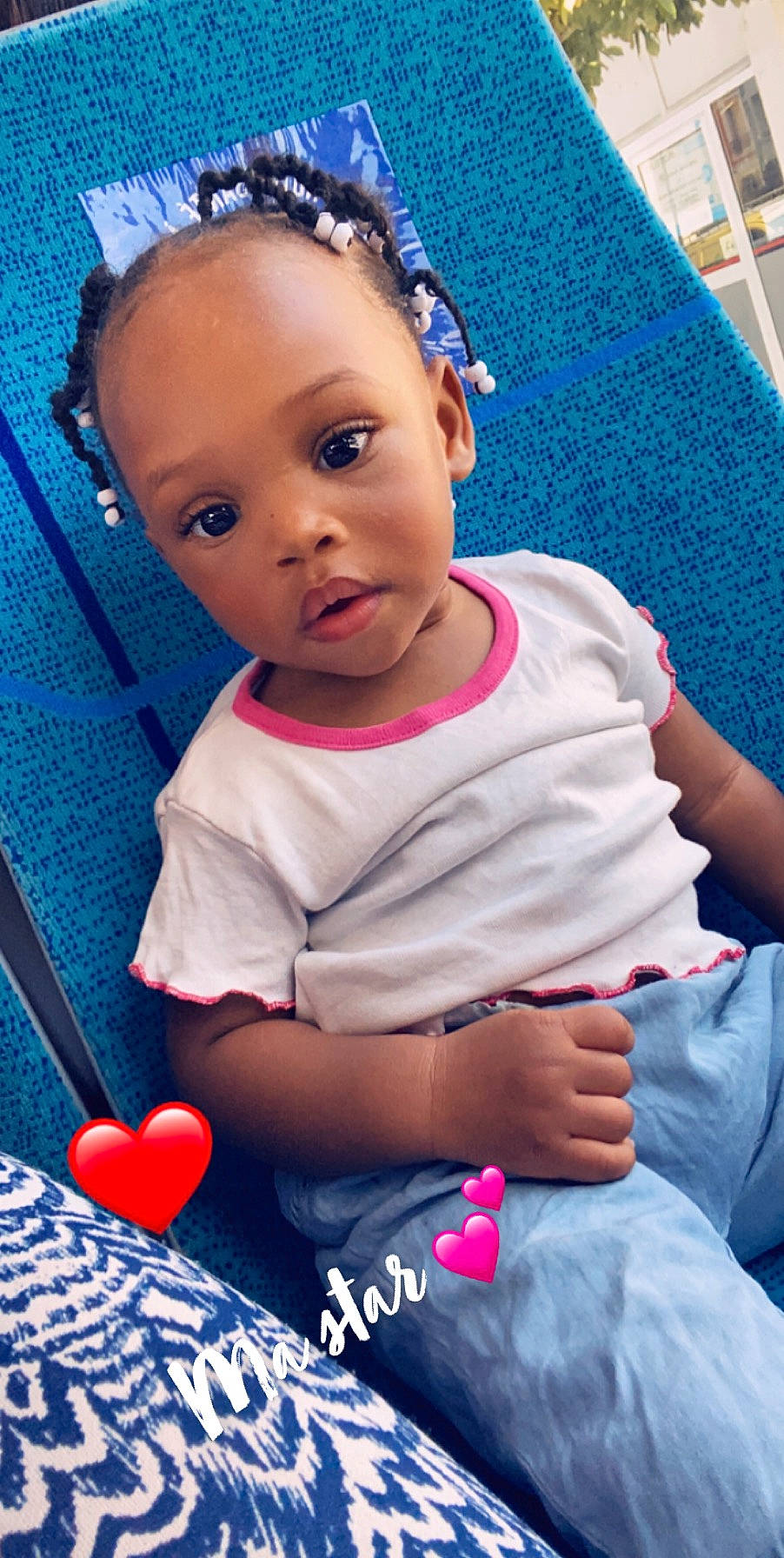 Brenda participe au concours pour gagner de l'argent avec cette photo : baby, baby_toddler_clothing, blue, child, dress, eye, facial_expression, fun, hair, hairstyle, happy, leisure, lip, magenta, person, photograph, pink, red, skin, snapshot