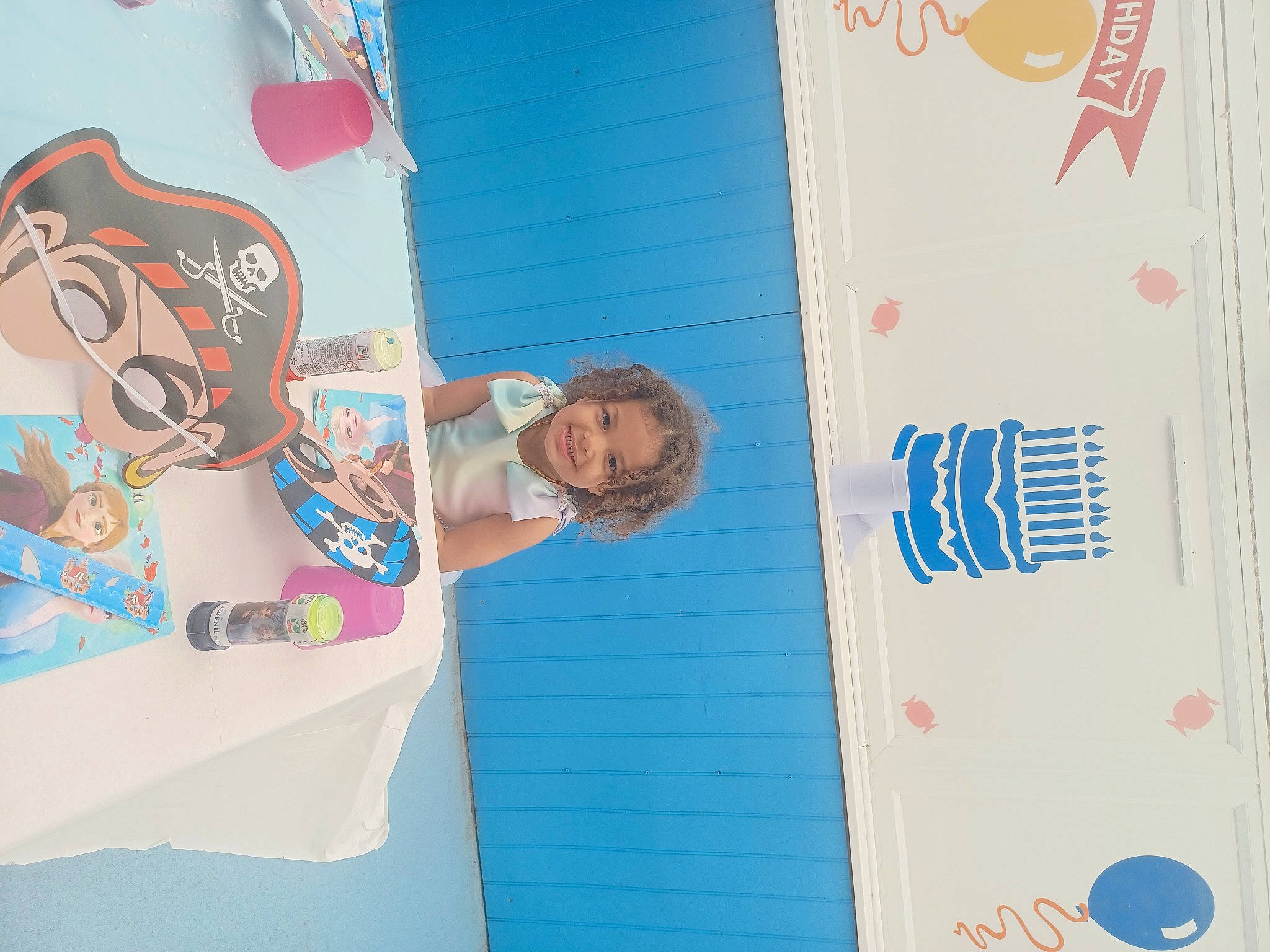 Cataleya is registered to the contest to win money with this photo: advertising, art, artist, azure, event, eyewear, font, fun, graphics, happy, joy, leisure, mural, paint, painting, pattern, person, pink, room, t_shirt