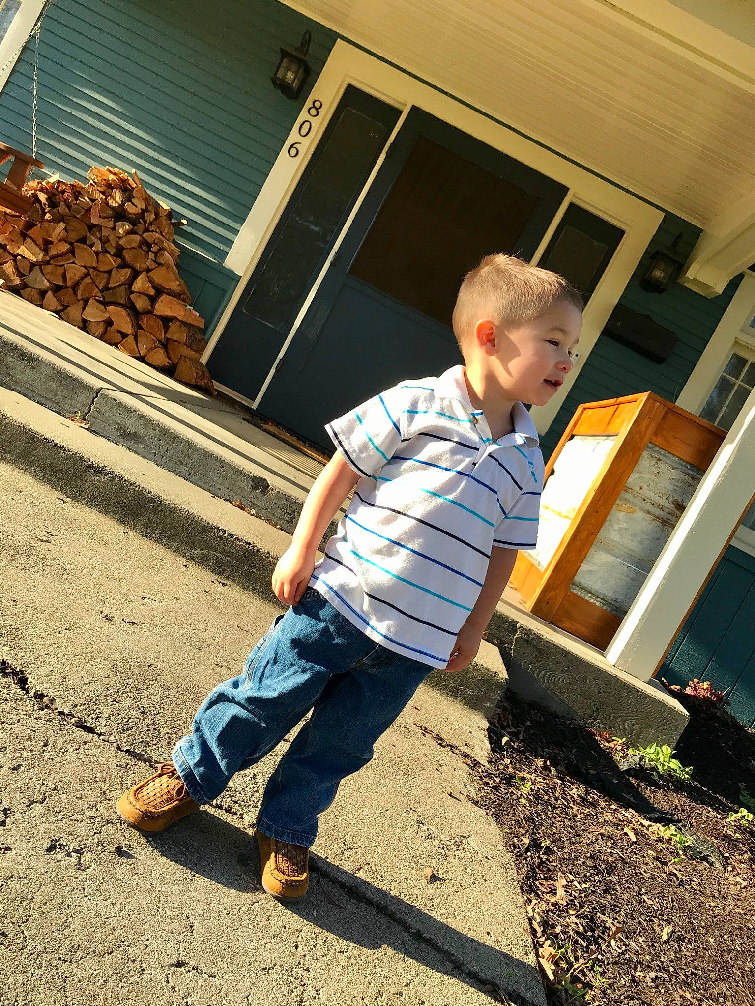 Bryler joined the competition — help win amazing prizes! denim, footwear, home, house, human, jeans, leg, person, shoe, soil, standing, t_shirt, tree, vacation, vehicle, wood