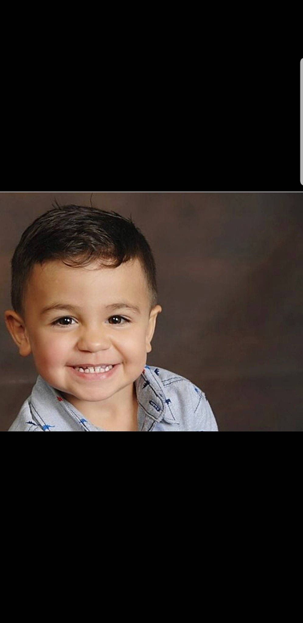 Allan is registered to the contest to win money with this photo: boy, cheek, child, chin, emotion, eye, face, facial_expression, flash_photography, forehead, head, human, joy, person, photograph, photography, portrait, portrait_photography, sitting, smile