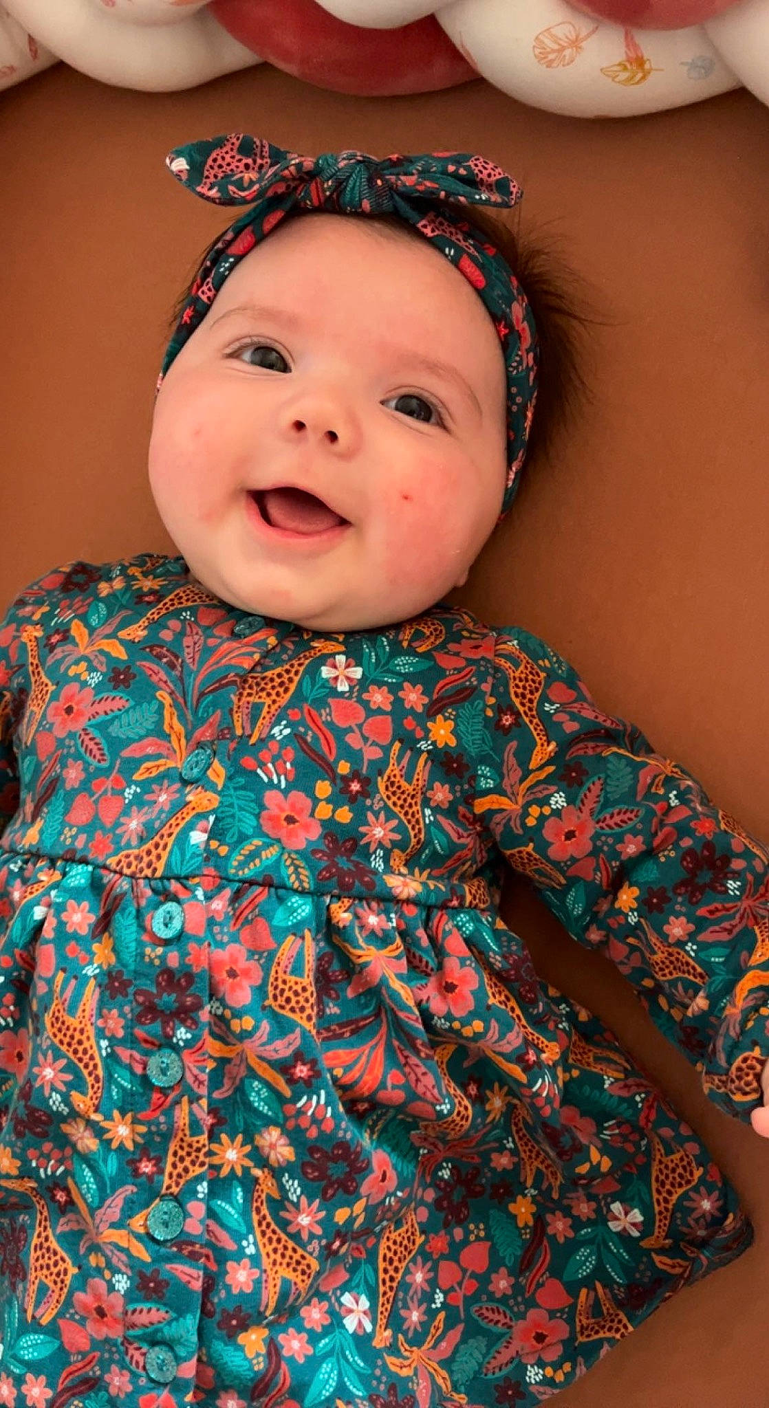 Célestine a rejoint le concours — aidez-le/la à gagner de superbes lots ! baby_toddler_clothing, beauty, clothing, dress, eye, face, flash_photography, hairstyle, happy, head, headgear, headwear, iris, lip, magenta, outerwear, person, pink, skin, sleeve