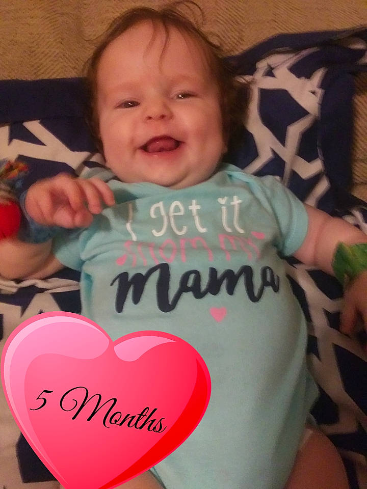 Luna is registered to the contest to win money with this photo: baby, baby_toddler_clothing, cheek, child, cool, happy, heart, love, person, pink, play, smile, sweetness, toddler, valentines_day