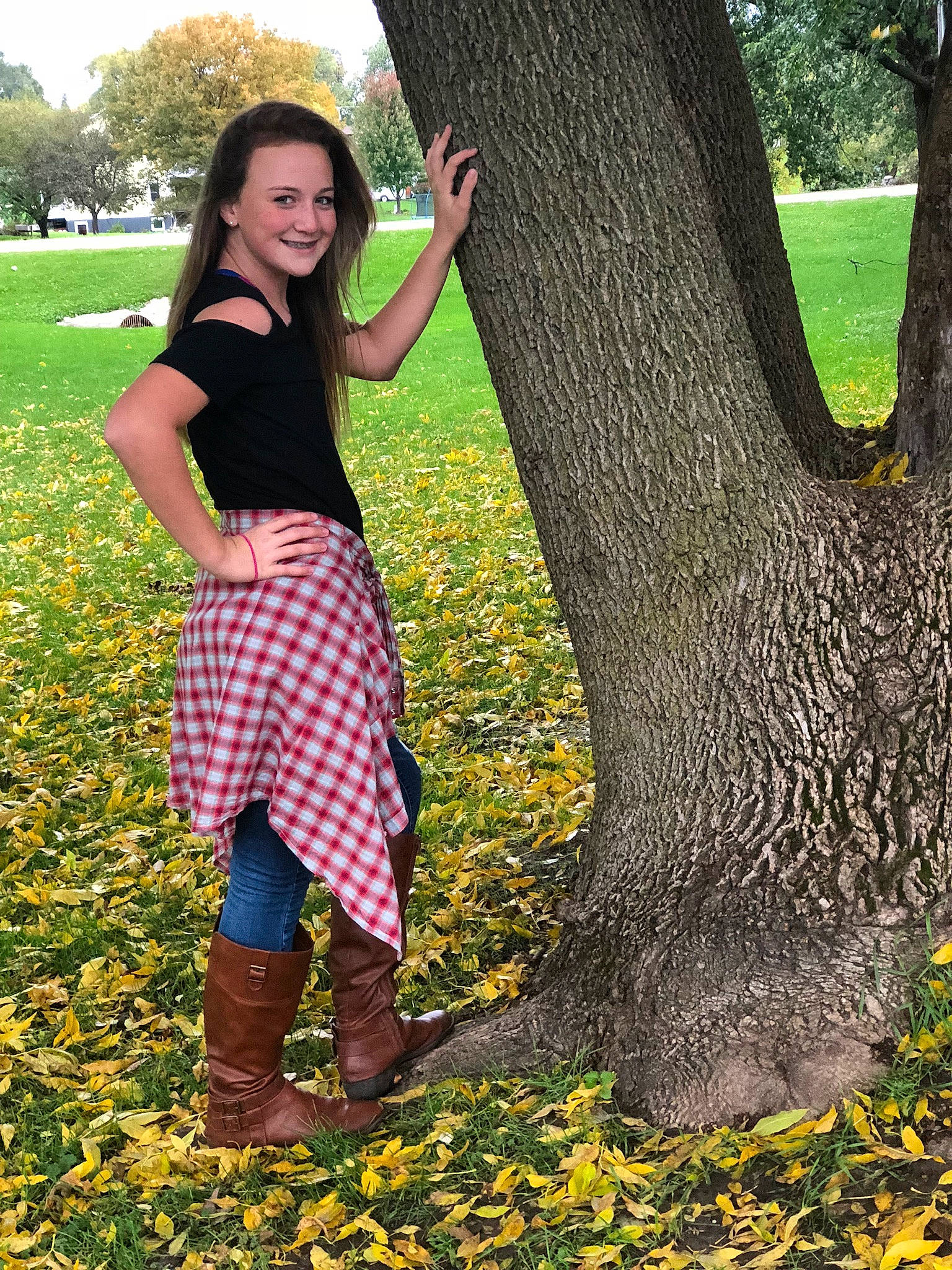 Alexus is registered to the contest to win money with this photo: beauty, botany, clothing, design, dress, fashion, footwear, grass, green, joy, lady, leaf, pattern, people_in_nature, person, plaid, plant, spring, tree, woody_plant