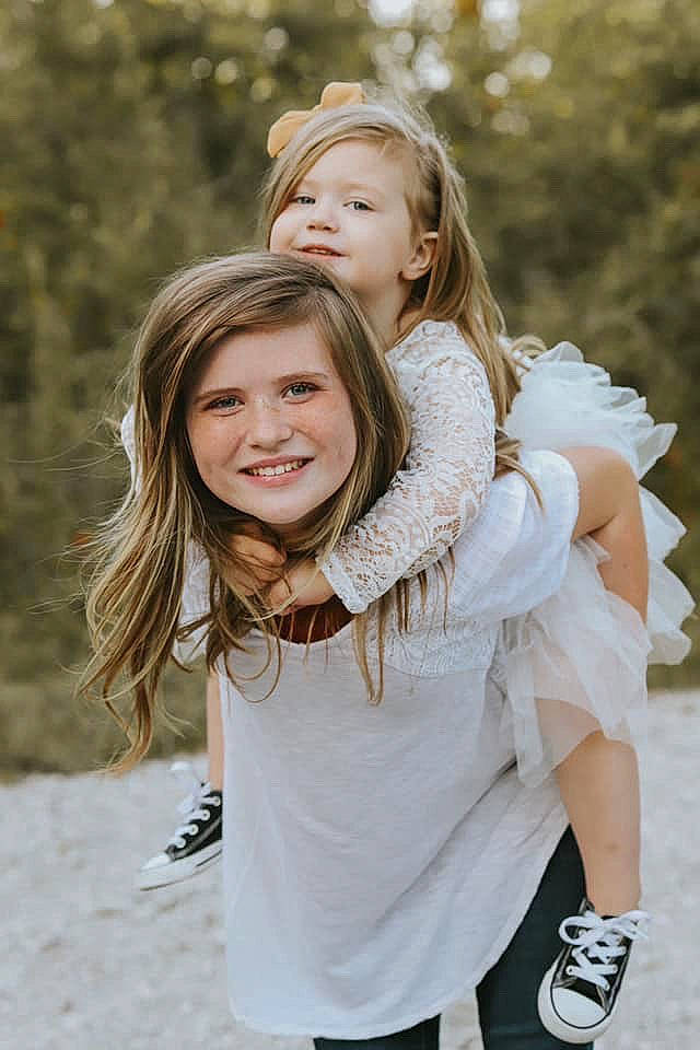 Aubrianna joined the competition — help win amazing prizes! blond, child, child_model, family, fun, happy, hug, joy, laugh, long_hair, people, person, photo_shoot, photograph, photography, portrait, portrait_photography, sibling, smile, toddler