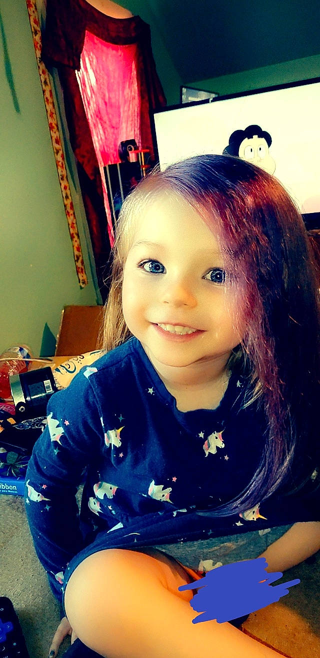 Raven is registered to the contest to win money with this photo: beauty, black_hair, blue, cheek, chin, cool, eye, eyebrow, eyelash, facial_expression, happy, iris, joy, long_hair, organ, person, skin, sleeve, smile, snapshot