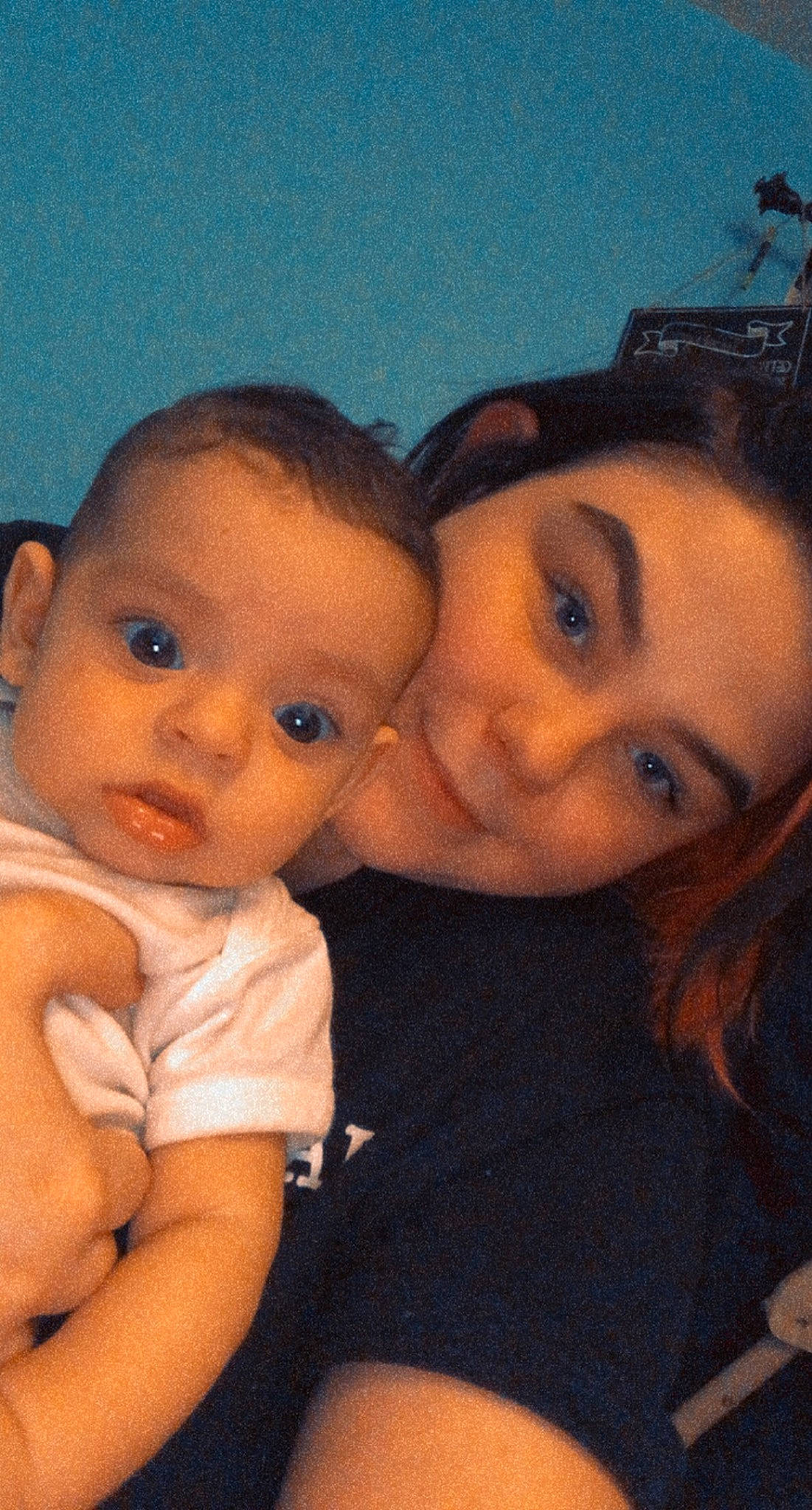 Jaxtyn is registered to the contest to win money with this photo: cheek, chin, cool, ear, eye, eyebrow, eyelash, face, facial_expression, forehead, gesture, hair, hairstyle, happy, iris, lip, mouth, nose, organ, person