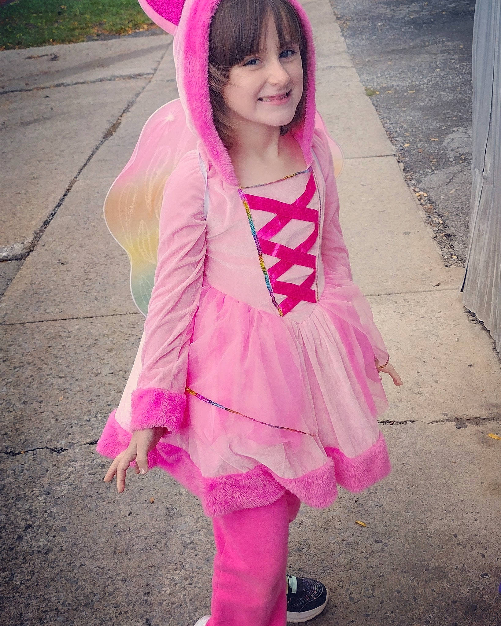 Kinslee is registered to the contest to win money with this photo: bangs, cool, dress, eye, face, fashion_accessory, fur, grass, hair, happy, head, hime_cut, human_body, joy, magenta, person, pink, purple, sleeve, smile