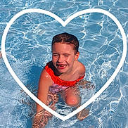 Elina a rejoint le concours — aidez-le/la à gagner de superbes lots ! blue_water, child, fun, happy, heart_shape, joy, kid, leisure, outdoor, playing, recreation, red_swimsuit, sitting, smiling, splashing, summer, sunlight, swimming_pool, water, wet_hair