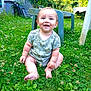 Ayden a rejoint le concours — aidez-le/la à gagner de superbes lots ! baby, child, grass, greenery, outdoor, smiling, happy, nature, clover, flower, sitting, garden, plastic_chair, daylight, cute, one_person, infant, summer, natural_light, playful