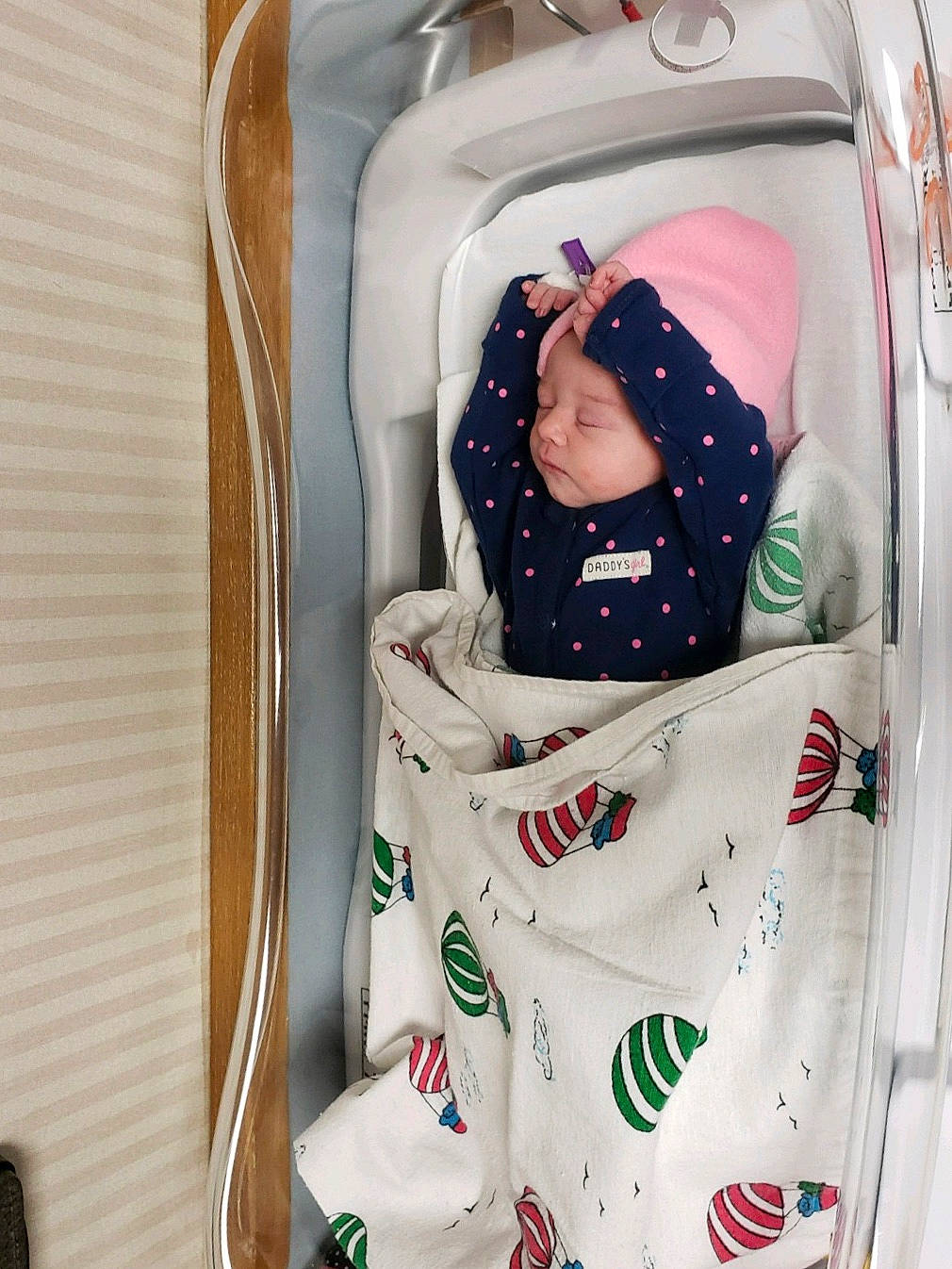 Eliza is registered to the contest to win money with this photo: baby_products, design, pattern, person, product, textile