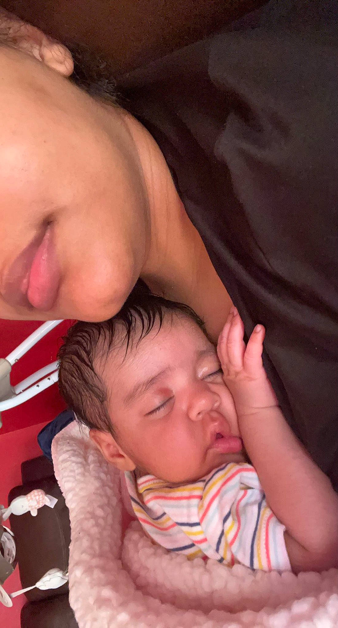 Azaila is registered to the contest to win money with this photo: baby, cheek, child, comfort, ear, eyebrow, eyelash, finger, forehead, gesture, hand, happy, human_body, iris, lip, mouth, nose, person, skin, thumb