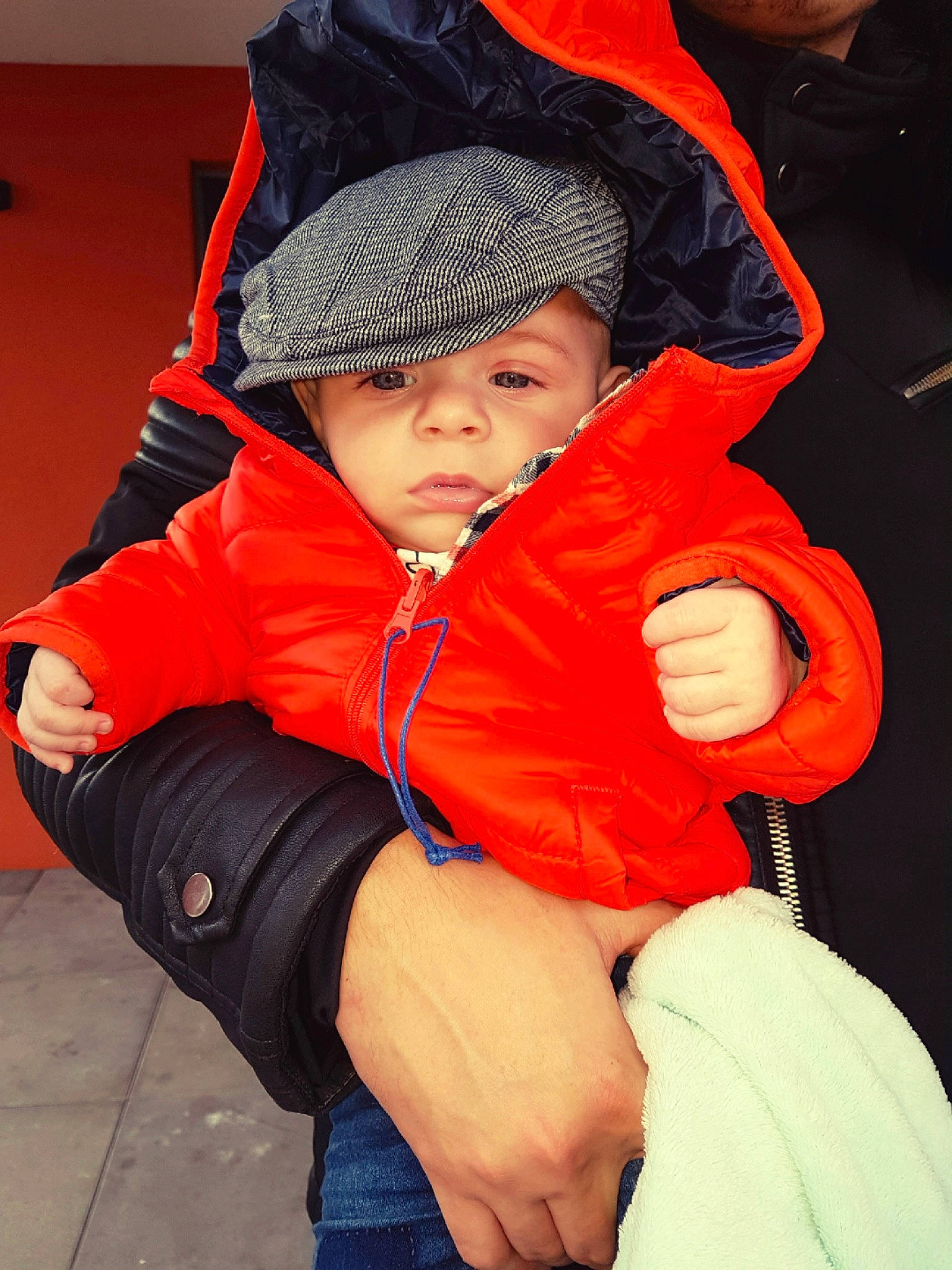 Meysson a rejoint le concours — aidez-le/la à gagner de superbes lots ! child, headwear, orange, person