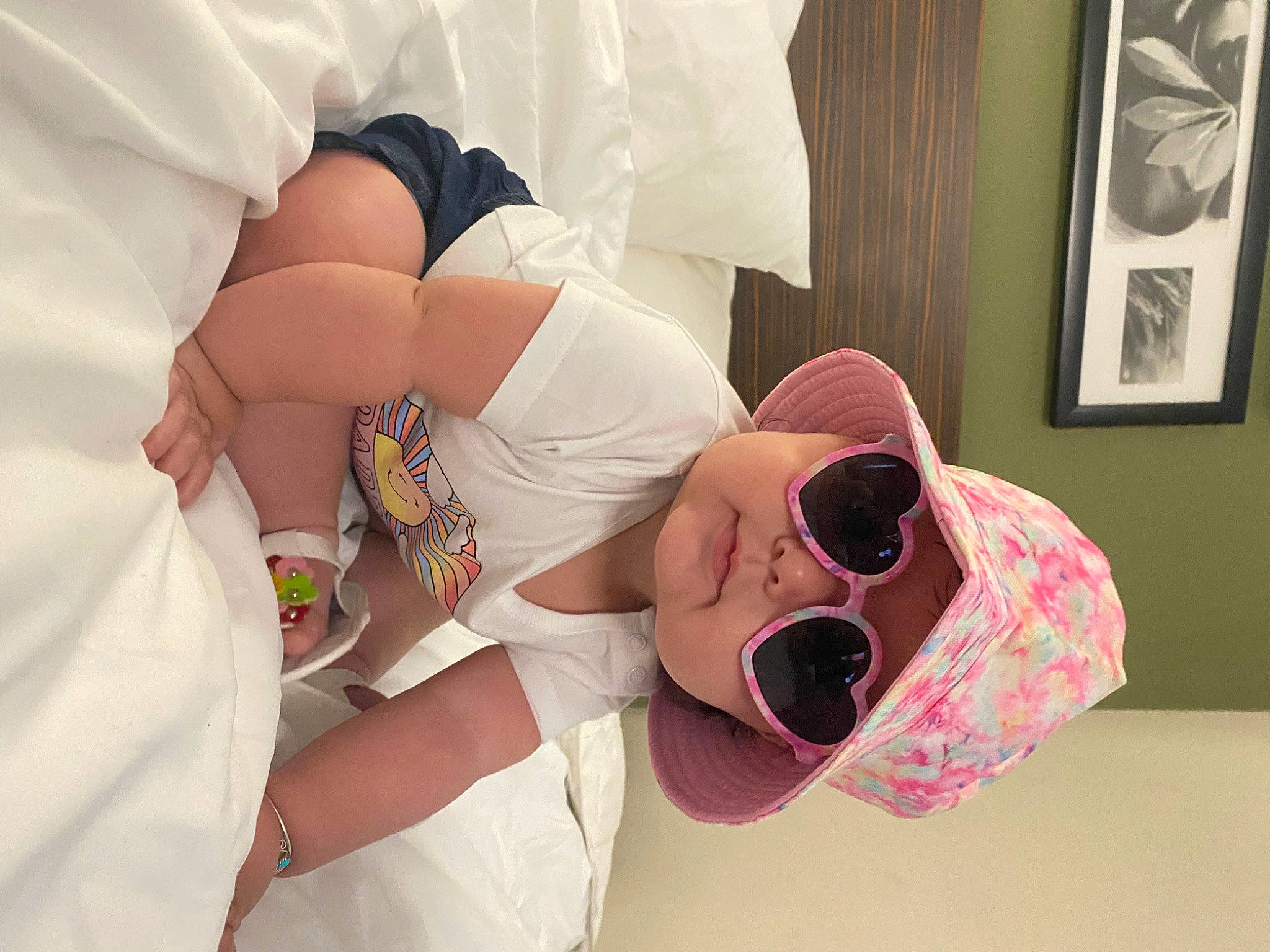 Aleeah joined the competition — help win amazing prizes! arm, comfort, elbow, eyewear, finger, gesture, goggles, hand, happy, headwear, human_body, leg, mouth, nail, neck, person, picture_frame, pink, shoulder, sleeve