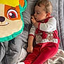 Manuel a rejoint le concours — aidez-le/la à gagner de superbes lots ! baby, blanket, cartoon_pillow, child, cozy, cute, face, footed_pajamas, hand, indoor, infant, moose_design, onesie, peaceful, pillow, red_clothing, resting, sleeping, soft, toddler