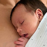 Lenny participe au concours pour gagner de l'argent avec cette photo : newborn, baby, sleeping, face, hand, blanket, skin, closeup, peaceful, infant, rest, young, cute, portrait, human, child, soft, warm, comfort, cozy