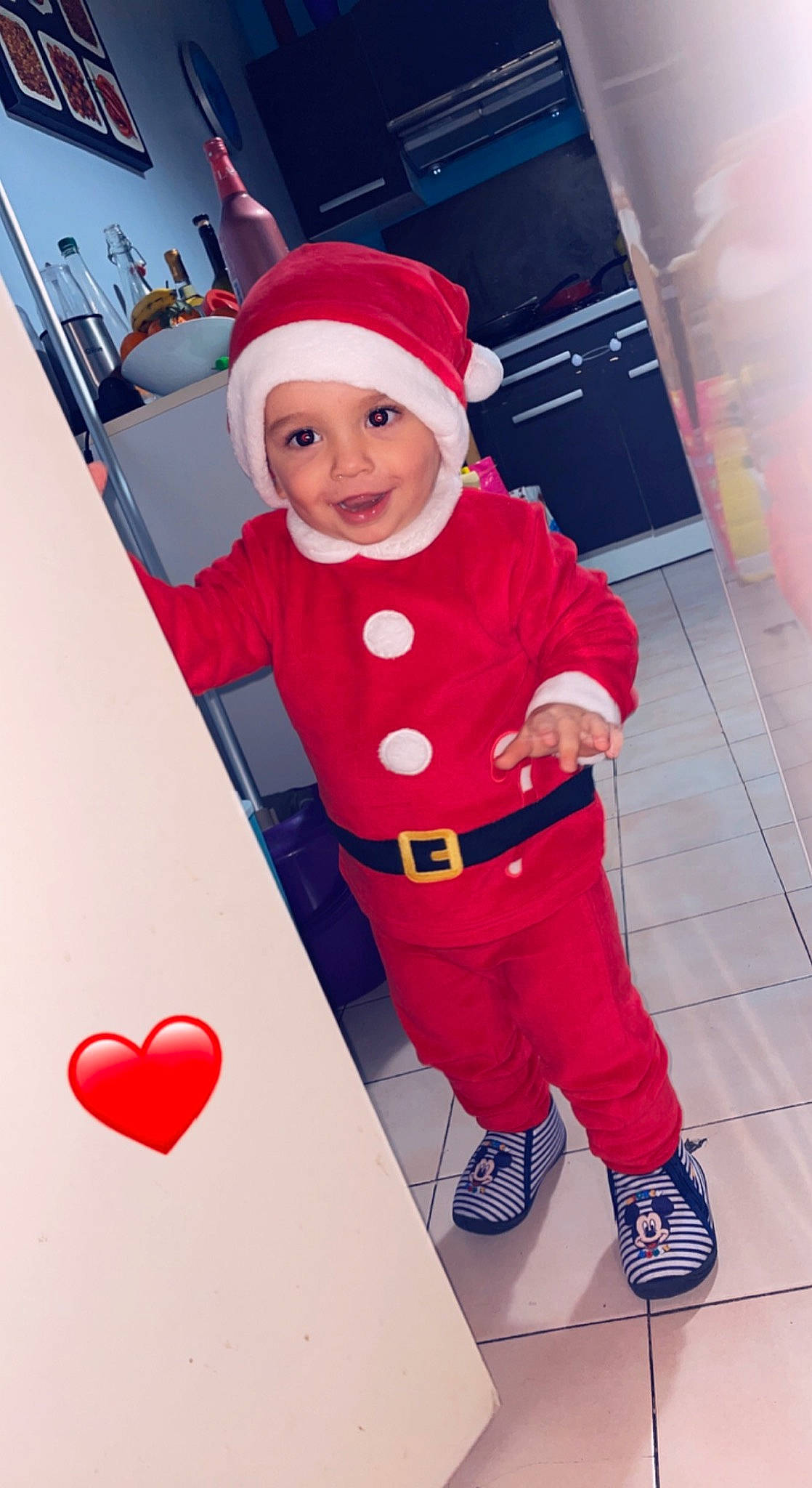 Joseph a rejoint le concours — aidez-le/la à gagner de superbes lots ! baby_toddler_clothing, cap, carmine, child, costume, costume_hat, event, fictional_character, fun, happy, headgear, headwear, holiday, joy, magenta, pattern, person, pink, red, sleeve