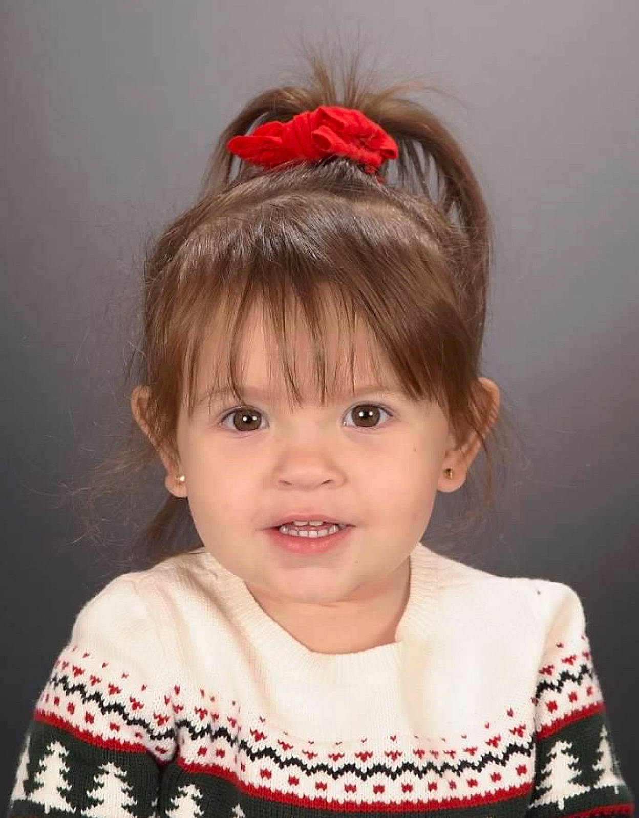 Aurora is registered to the contest to win money with this photo: baby_toddler_clothing, chin, cool, ear, eyebrow, eyelash, face, hair, hairstyle, happy, head, headgear, iris, lip, neck, person, pink, skin, sleeve, smile