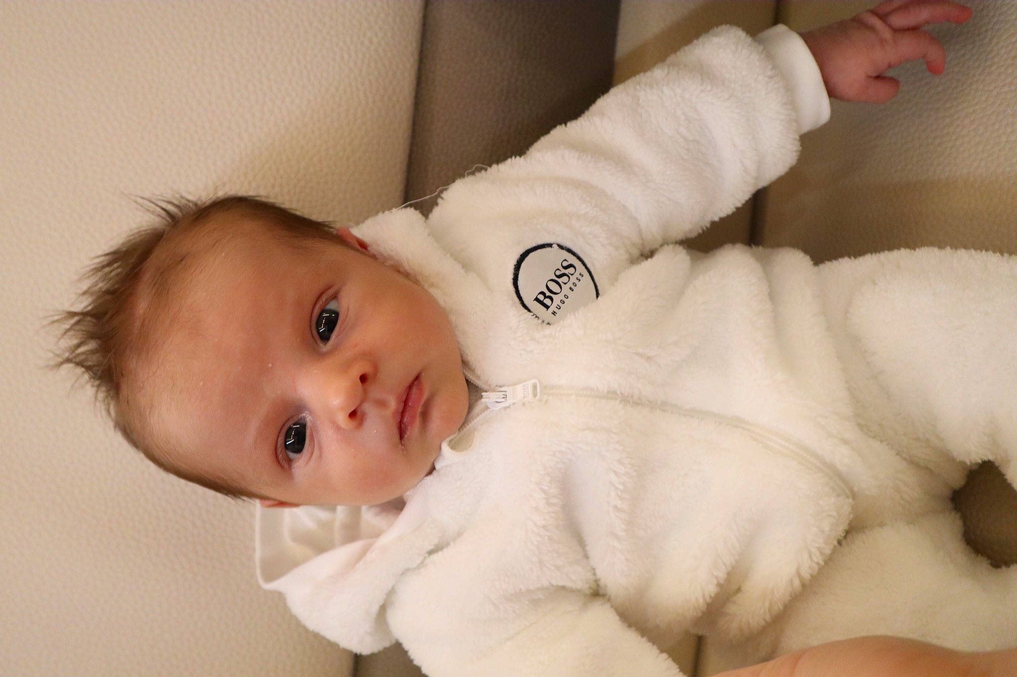 Denver participe au concours pour gagner de l'argent avec cette photo : baby, baby_toddler_clothing, cheek, child, chin, comfort, eye, eyebrow, eyelash, gesture, iris, lip, mammal, mouth, nose, person, skin, sleeve, textile, toddler