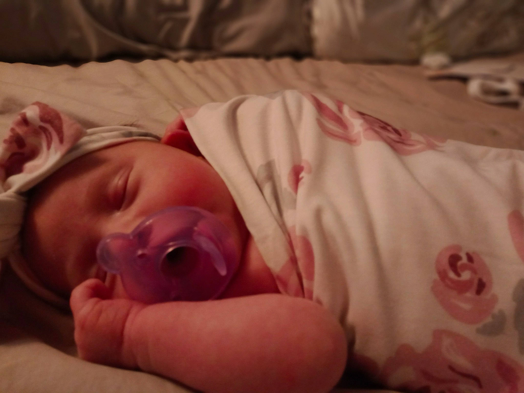 Ellyana is registered to the contest to win money with this photo: baby, cheek, comfort, ear, eye, eyebrow, eyelash, finger, head, human_body, jaw, lip, mammal, mouth, neck, nose, person, pink, skin, textile