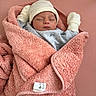 Elie a rejoint le concours — aidez-le/la à gagner de superbes lots ! newborn, baby, blanket, pink, sleeping, mittens, hat, infant, soft, cozy, wrapped, resting, peaceful, face, portrait, child, cute, sleep, warm, clothing