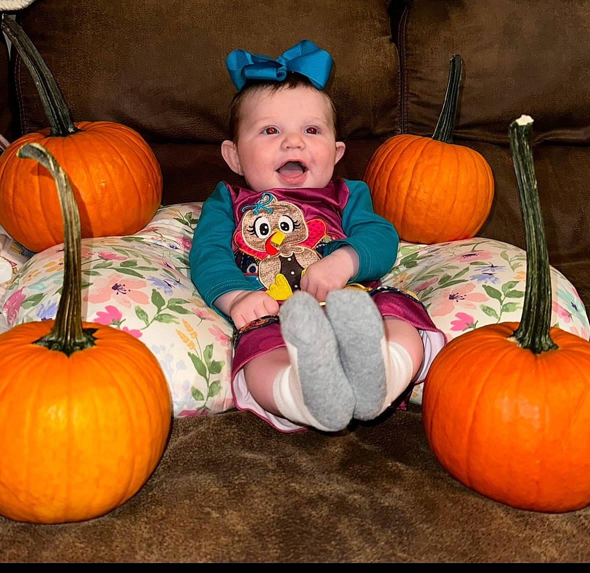 Oaklynne joined the competition — help win amazing prizes! arm, calabaza, cucurbita, eye, facial_expression, fruit, gourd, head, human_body, leg, mammal, natural_foods, orange, organ, people, person, plant, pumpkin, squash, vegetable