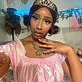 Shanie W.