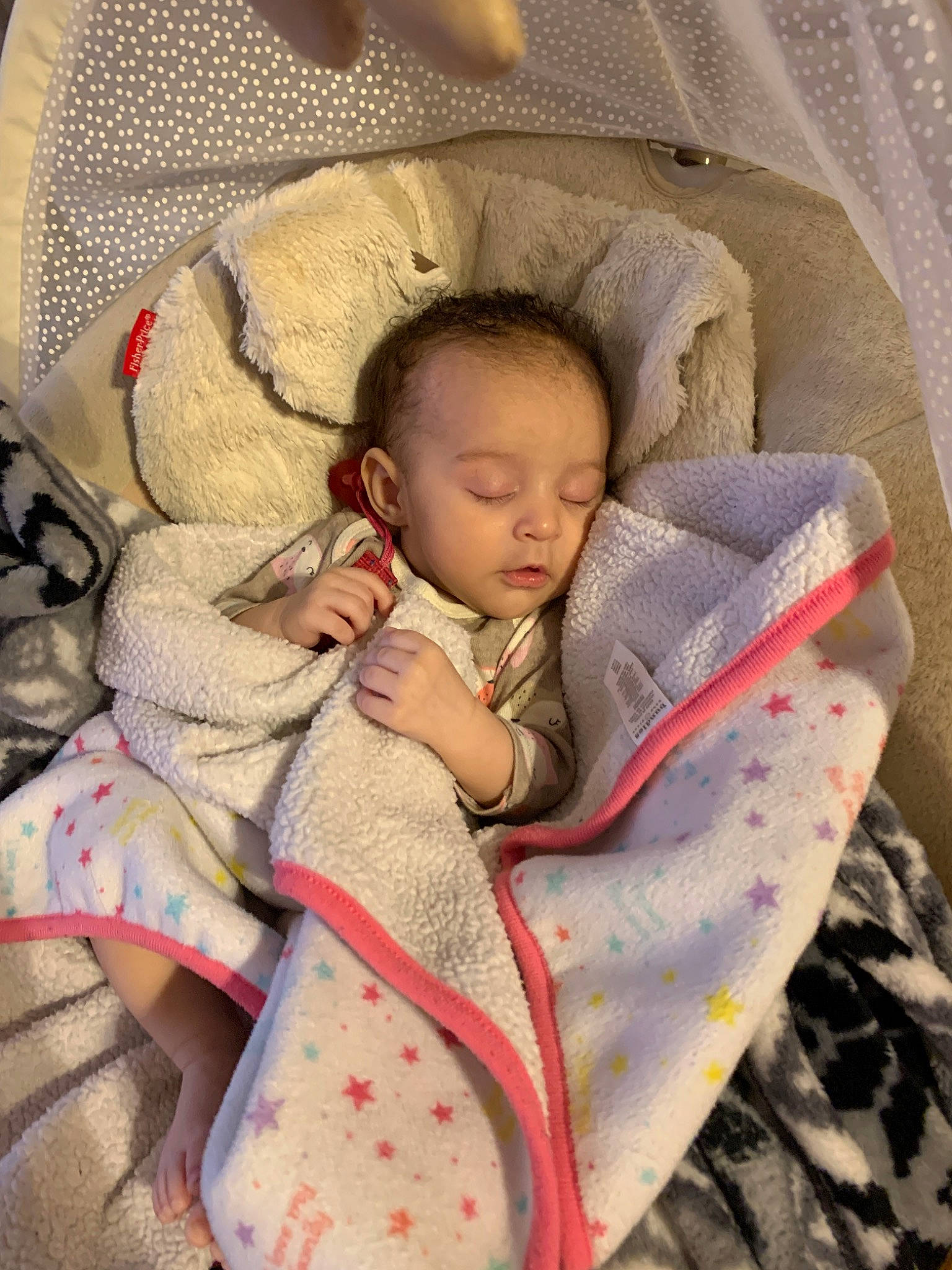 Serayah joined the competition — help win amazing prizes! baby, baby_products, baby_sleeping, bedtime, birth, blanket, child, comfort, linens, nap, person, product, sleep, textile, toddler