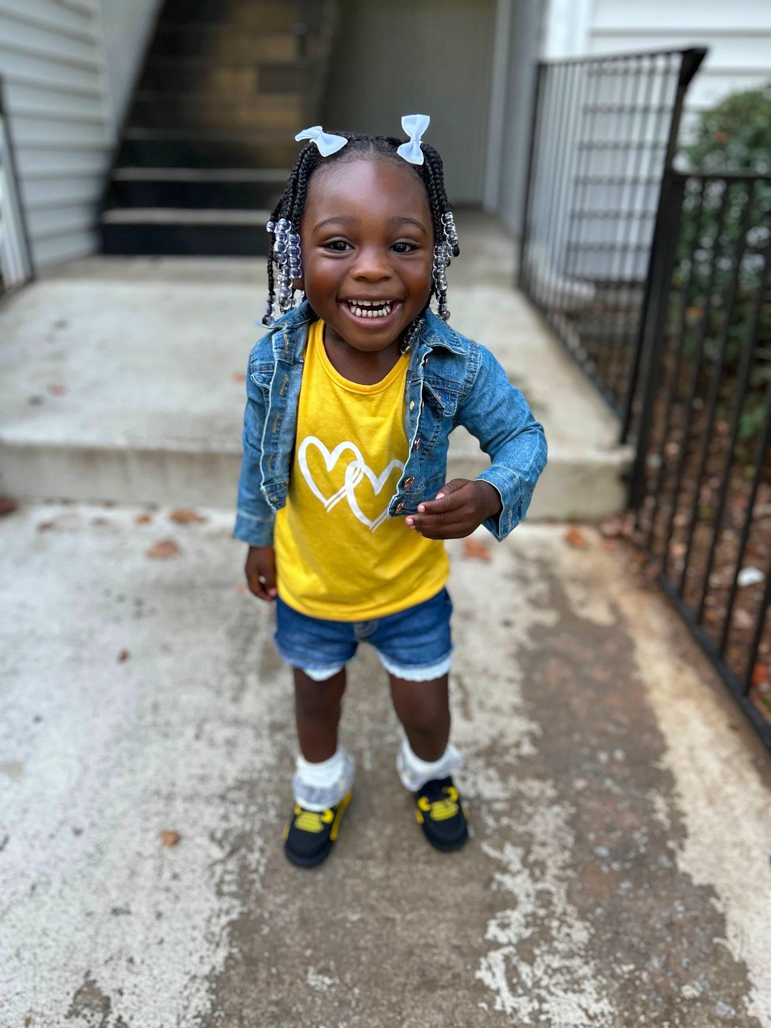 Malaya is registered to the contest to win money with this photo: asphalt, baby_toddler_clothing, child, clothing, electric_blue, face, fun, grass, happy, jewellery, joy, leisure, person, personal_protective_equipment, play, recreation, shorts, smile, soil, t_shirt