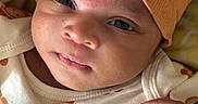 Miyonna is registered to the contest to win money with this photo: