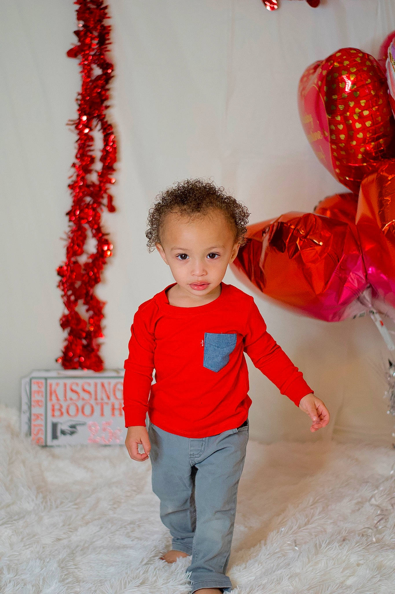 Dj is registered to the contest to win money with this photo: art, baby_toddler_clothing, child, event, fashion_accessory, fashion_design, flooring, freezing, fun, gesture, happy, lantern, party_supply, people_in_nature, person, sleeve, standing, toddler, tradition, visual_arts