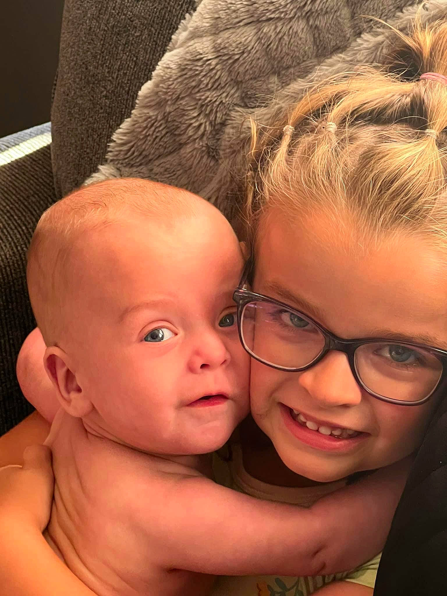 Lucille is registered to the contest to win money with this photo: cheek, child, close_up, cool, eye, eyebrow, eyewear, fun, gesture, glasses, happy, iris, joy, lip, mouth, nose, people_in_nature, person, skin, smile