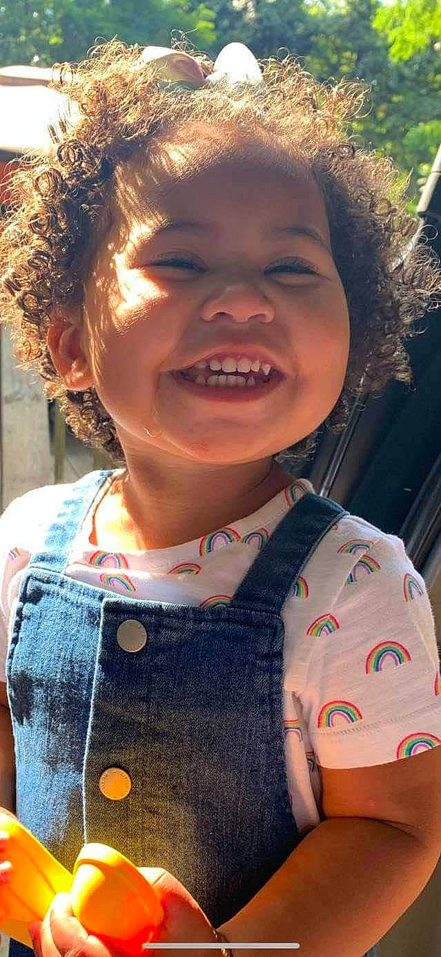 Kyra joined the competition — help win amazing prizes! chin, eye, eyebrow, face, facial_expression, forehead, happy, head, joy, light, lip, mouth, neck, nose, organ, person, photograph, plant, shoulder, skin