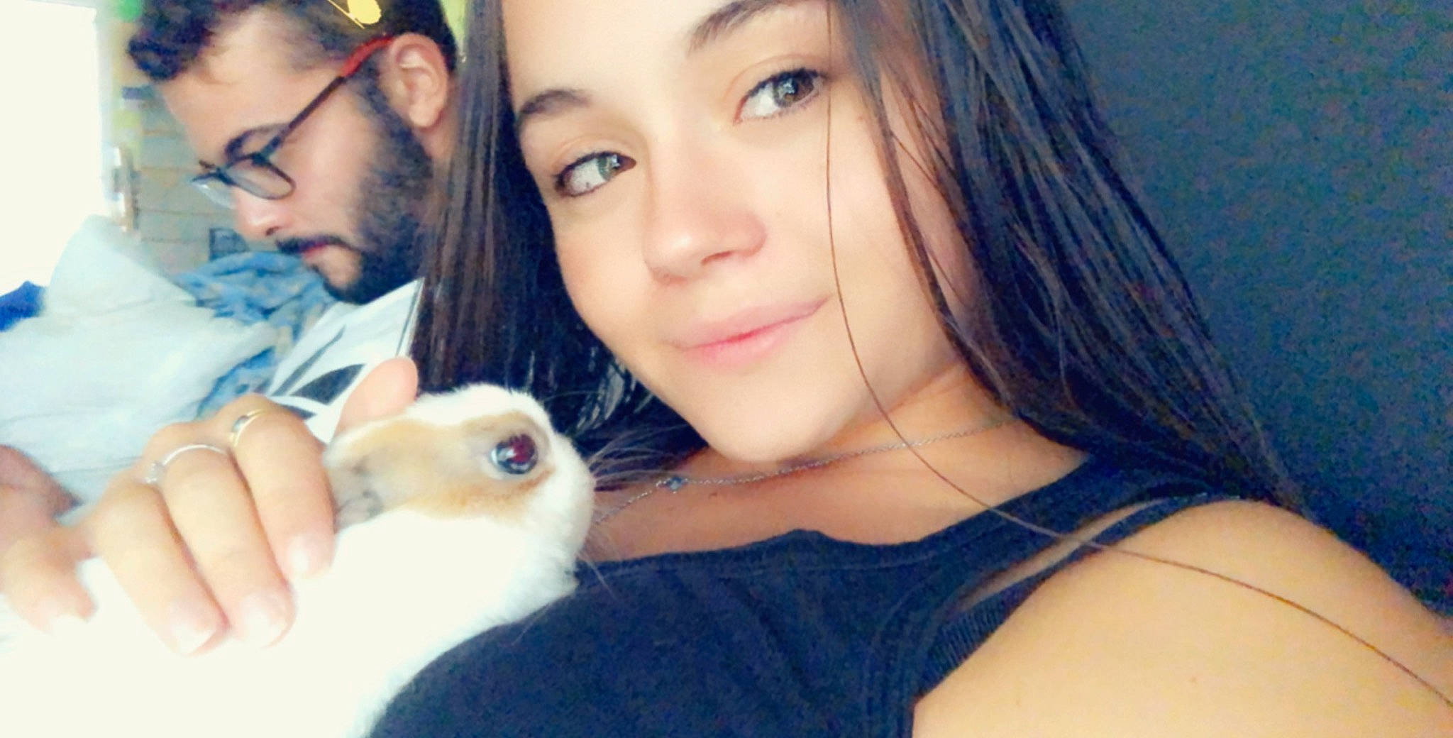 Aïko participe au concours pour gagner de l'argent avec cette photo : beauty, black_hair, cheek, eye, eyebrow, eyelash, face, forehead, friendship, hair, head, iris, lip, long_hair, mouth, neck, nose, photography, selfie, skin