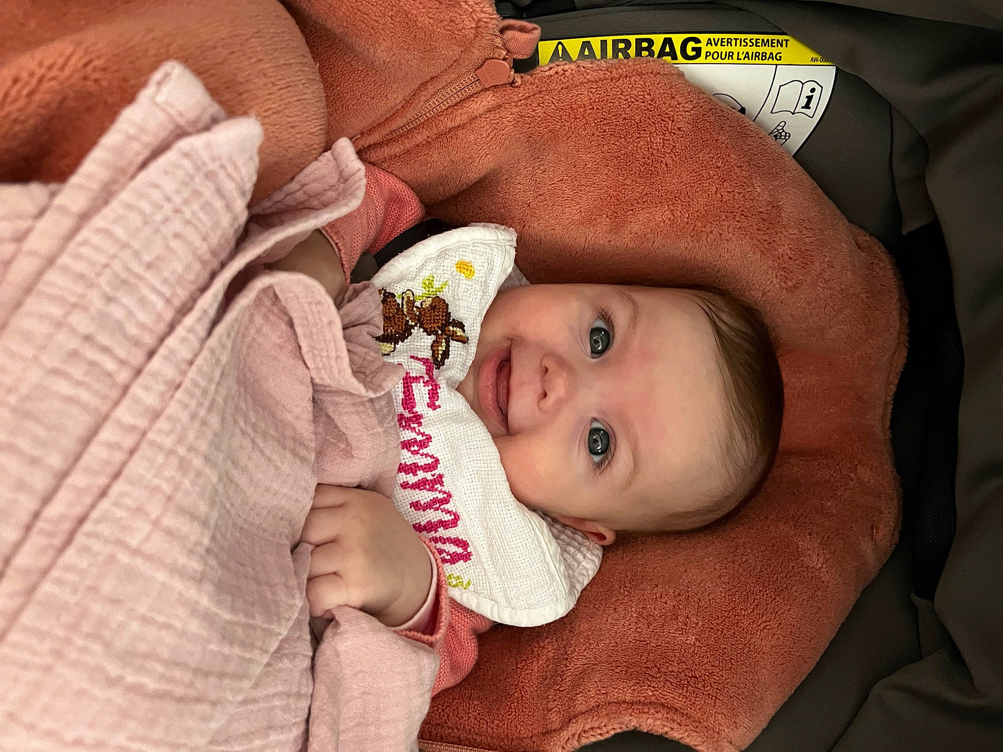 Emma a rejoint le concours — aidez-le/la à gagner de superbes lots ! baby, baby_products, baby_sleeping, baby_toddler_clothing, cheek, child, comfort, ear, eyelash, finger, headgear, iris, lip, mouth, nail, nose, person, skin, sleeve, textile