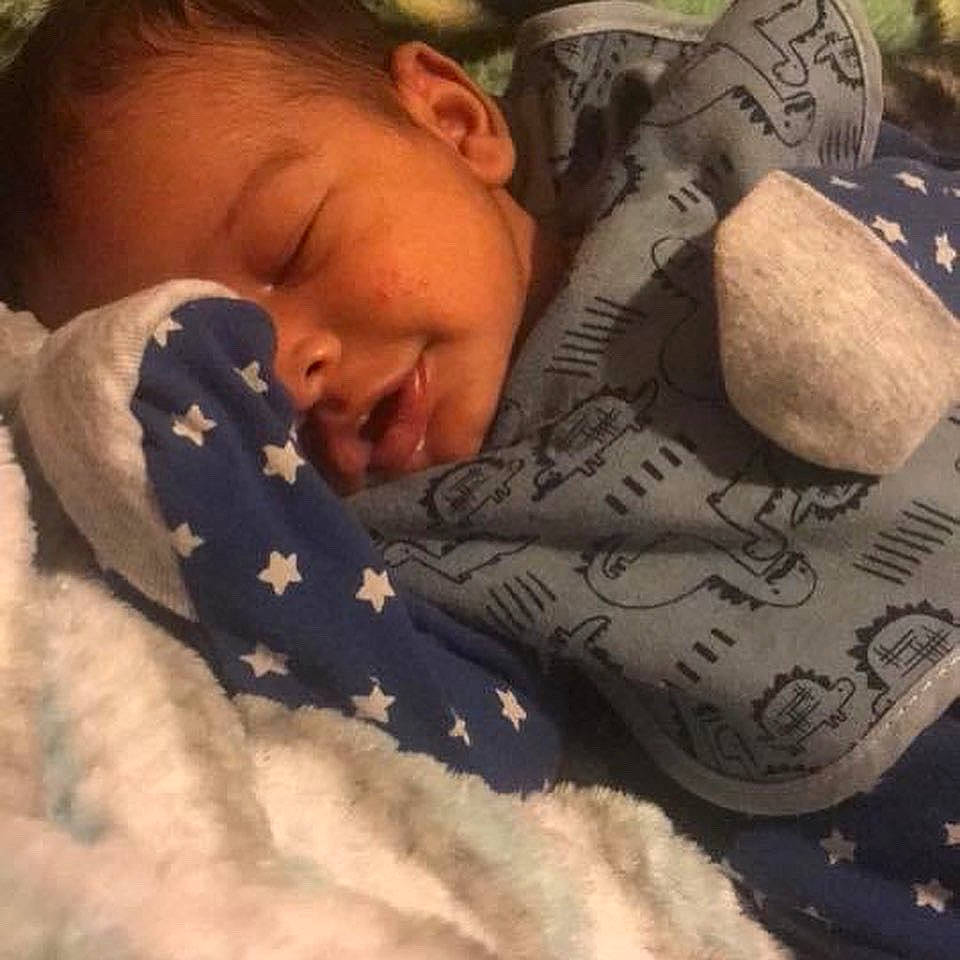 Zamar is registered to the contest to win money with this photo: baby, baby_sleeping, baby_toddler_clothing, bedtime, blanket, cheek, comfort, linens, nap, paper, person, sleep, textile, toddler