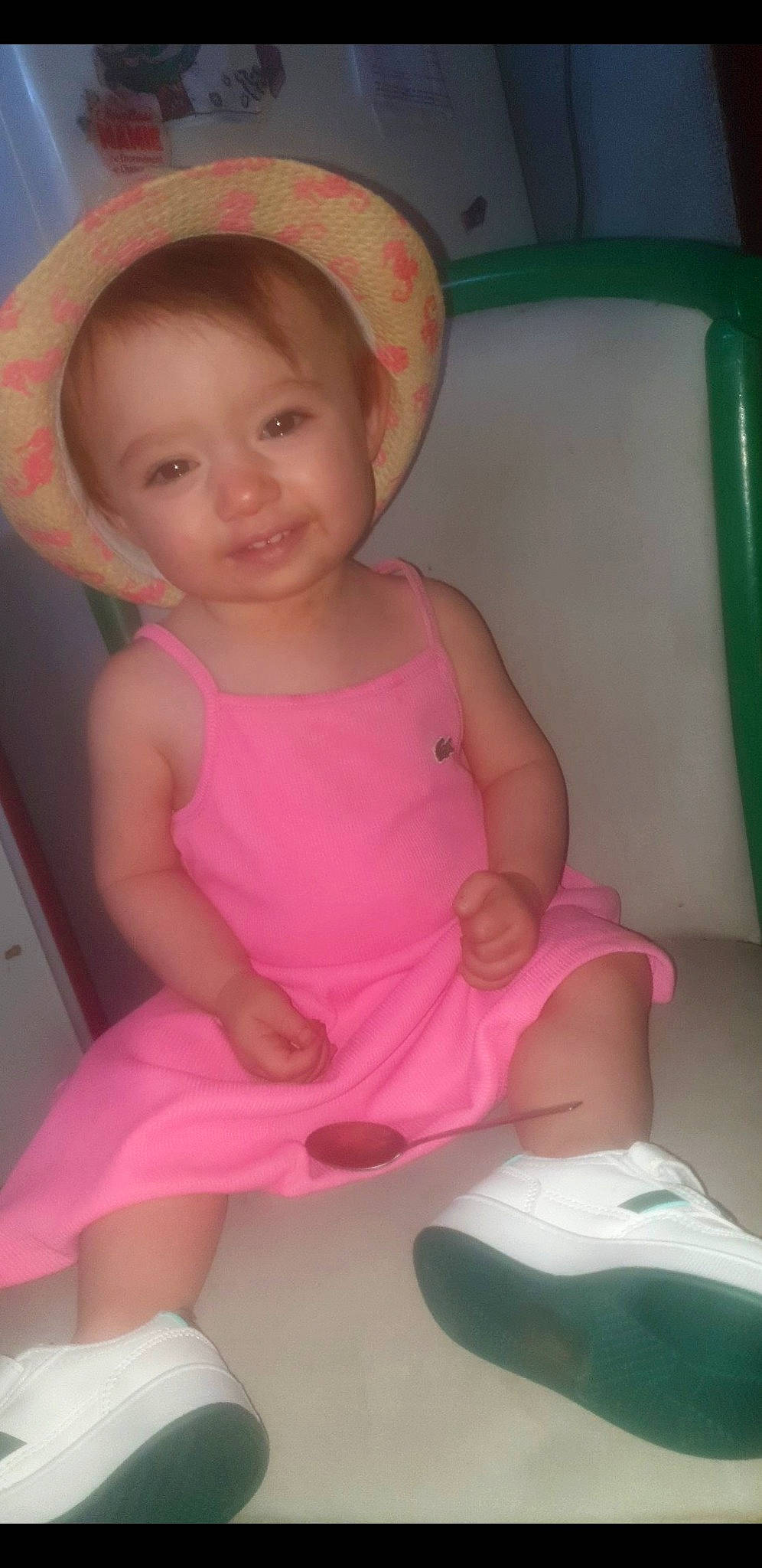 Shayna participe au concours pour gagner de l'argent avec cette photo : baby, baby_toddler_clothing, cap, cheek, face, finger, green, head, joy, leg, lip, mouth, organ, person, pink, shoe, skin, sleeve, smile, thigh