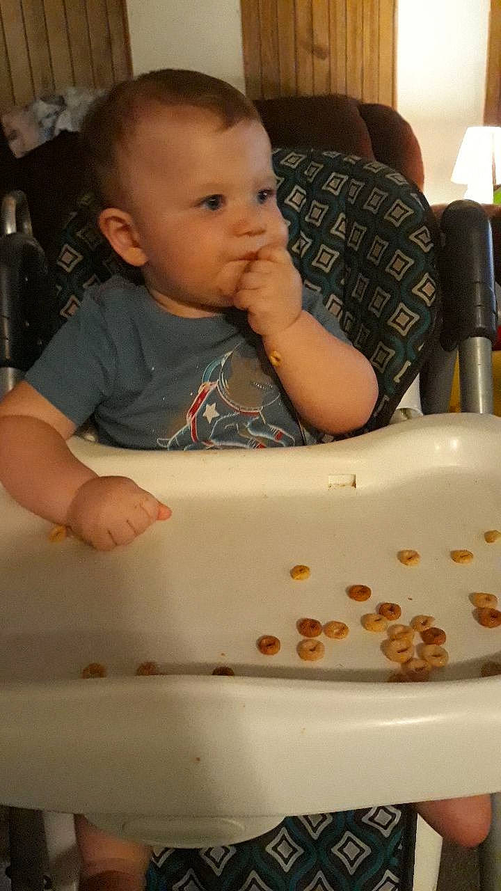 Kaisen is registered to the contest to win money with this photo: baby, baby_food, cheek, child, comfort_food, eating, food, person, toddler