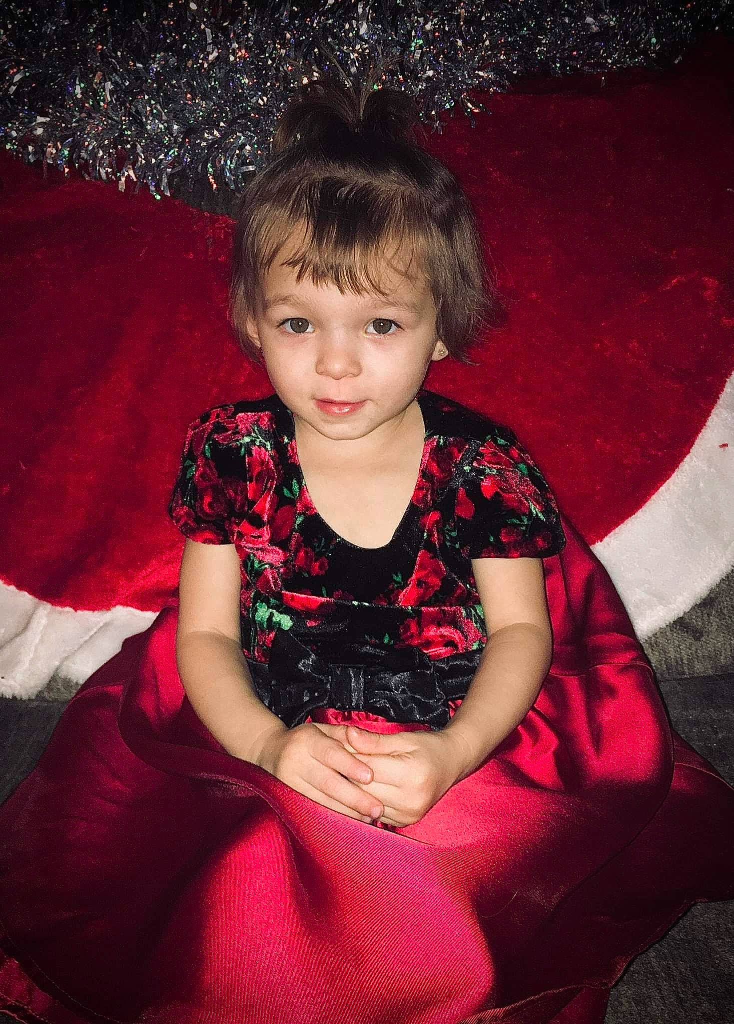 Lillyanna joined the competition — help win amazing prizes! black, darkness, dress, event, flash_photography, formal_wear, fun, happy, human_leg, iris, magenta, pattern, person, pink, purple, red, sitting, sleeve, smile, tints_and_shades