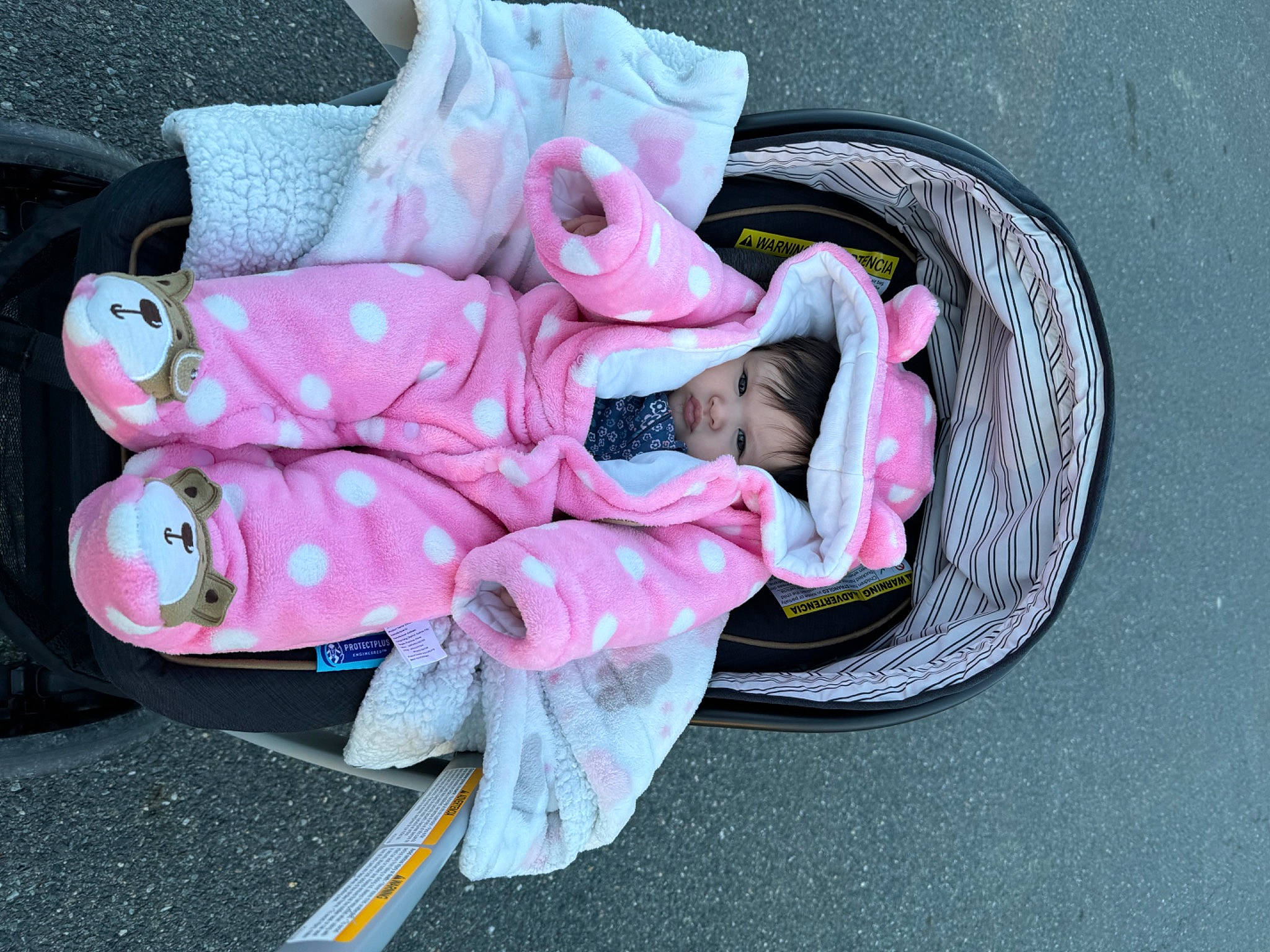 Renfri joined the competition — help win amazing prizes! baby, baby_carriage, baby_products, baby_toddler_clothing, carmine, child, comfort, dress, grass, linens, magenta, nap, pattern, person, pink, plant, purple, sitting, sleeve, toddler