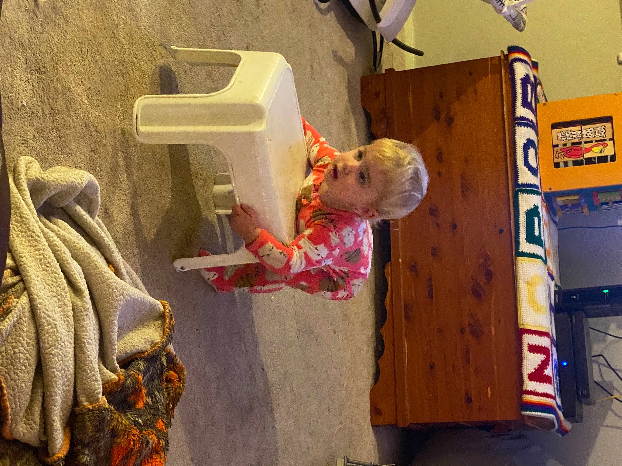 Harlow is registered to the contest to win money with this photo: art, person