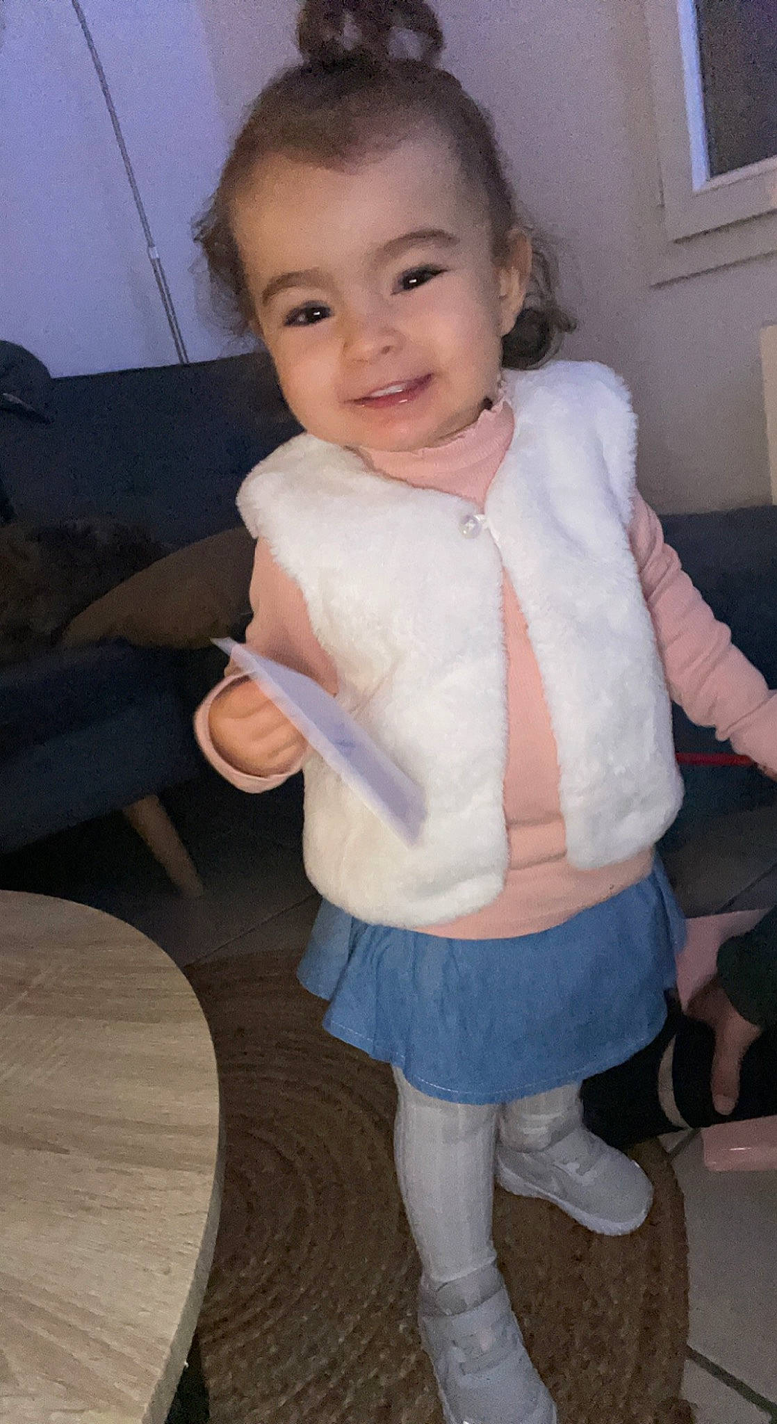 Lynna participe au concours pour gagner de l'argent avec cette photo : baby_toddler_clothing, cheek, chin, eyelash, iris, joint, joy, knee, leg, lip, neck, outerwear, person, shoe, shoulder, skin, sleeve, smile, sock, standing